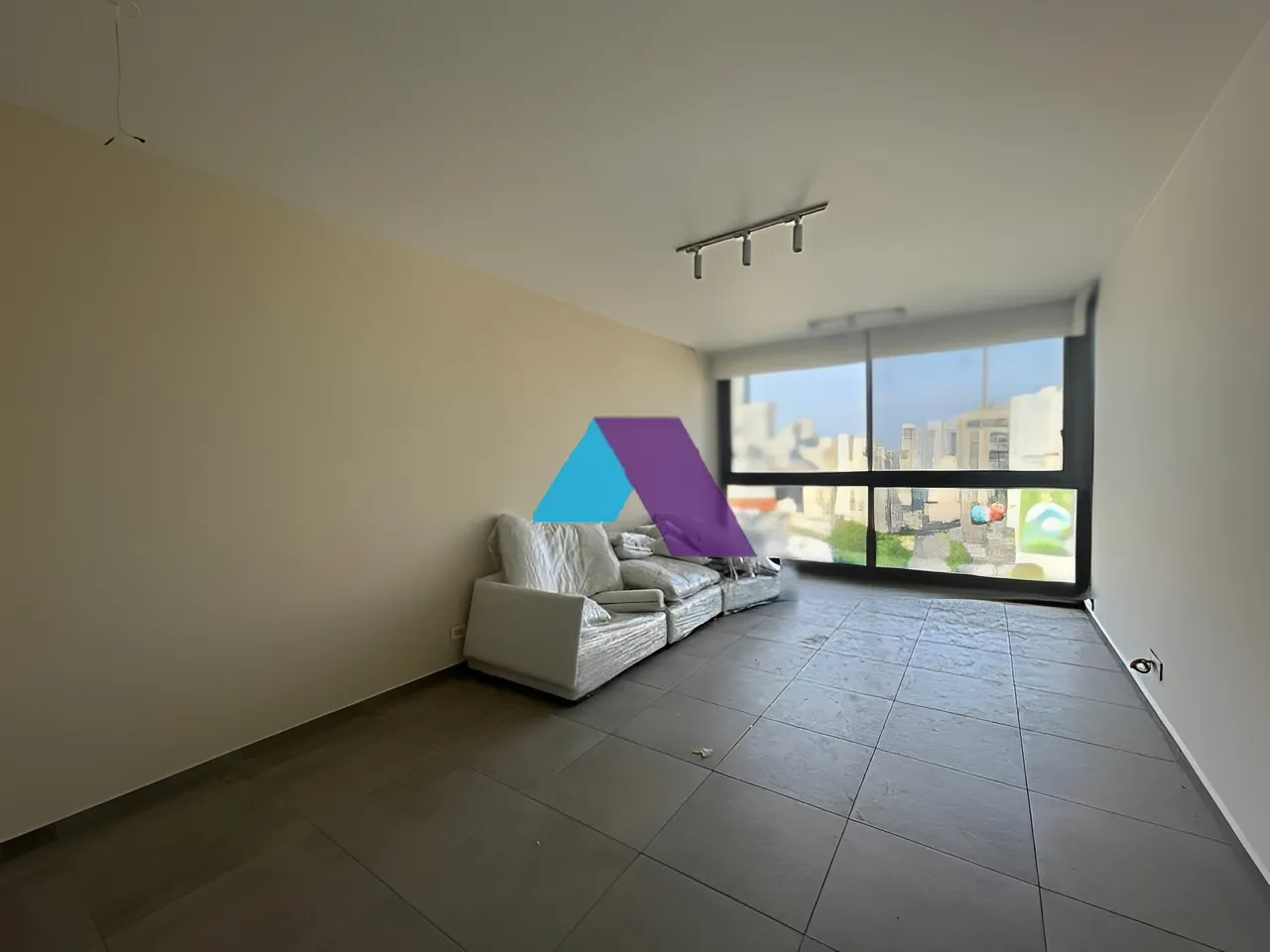 Apartment for Sale in Achrafieh - 2 bed, 2 bath