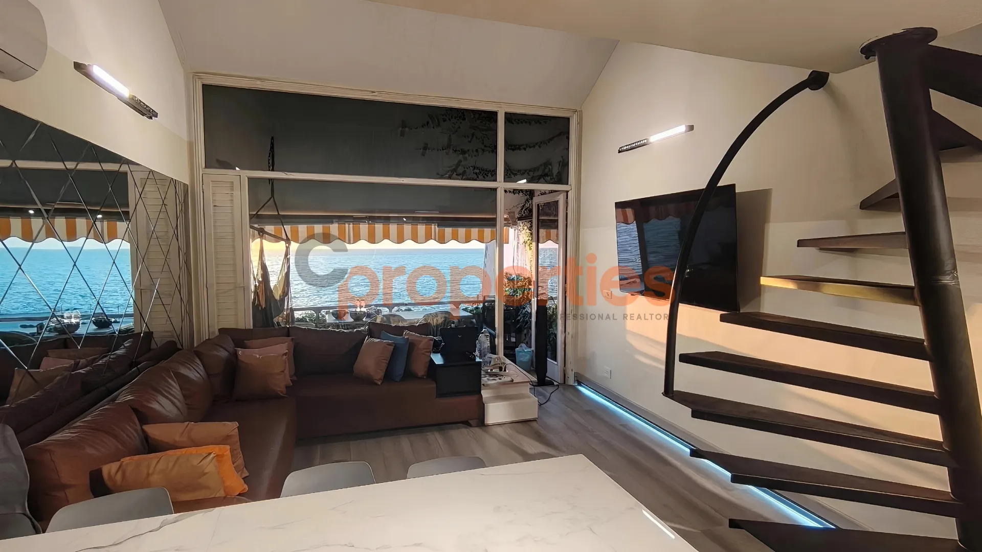 Chalet for Sale in Safra
