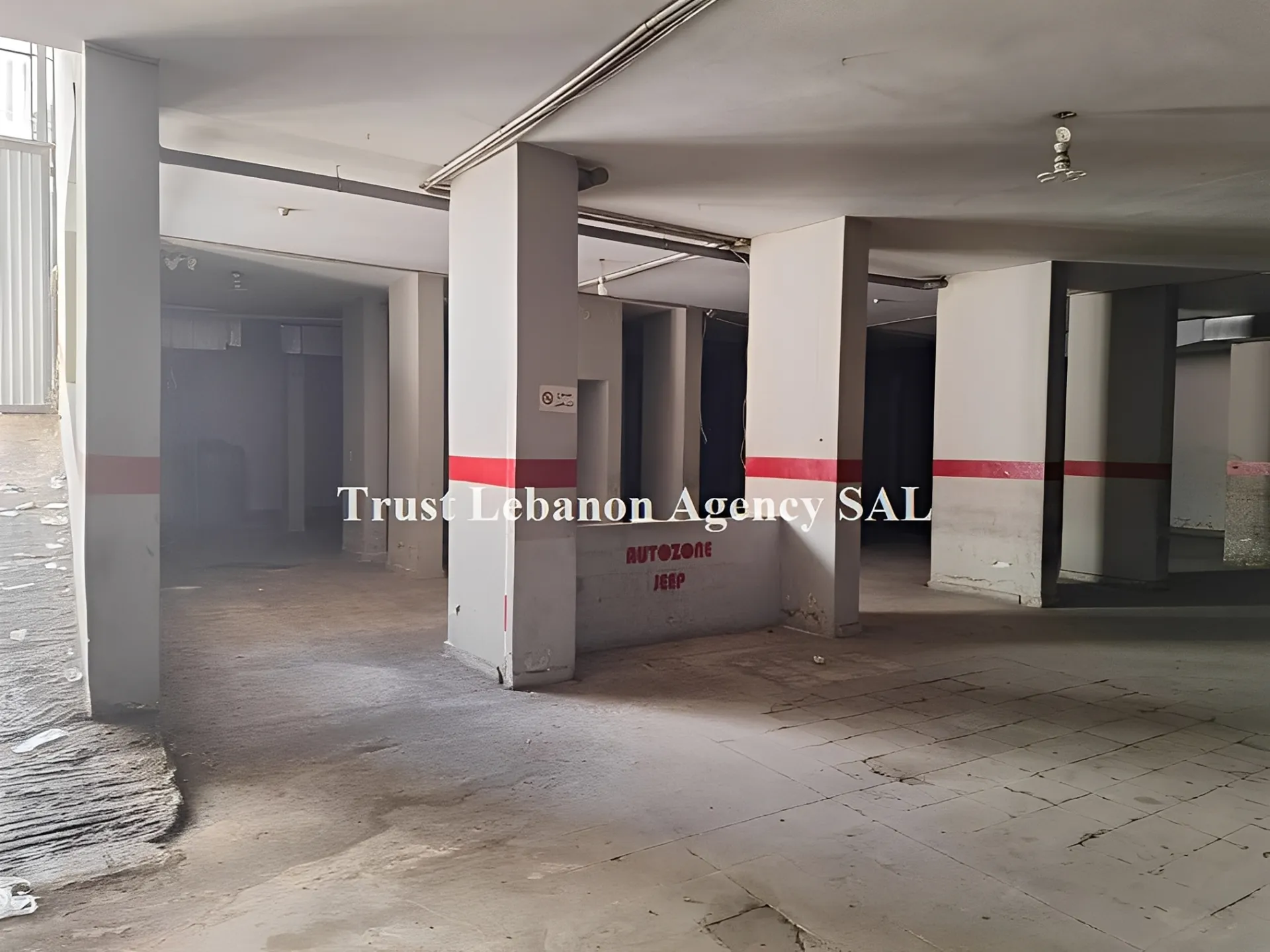 Warehouse for sale in Metn, Nahr El Mott