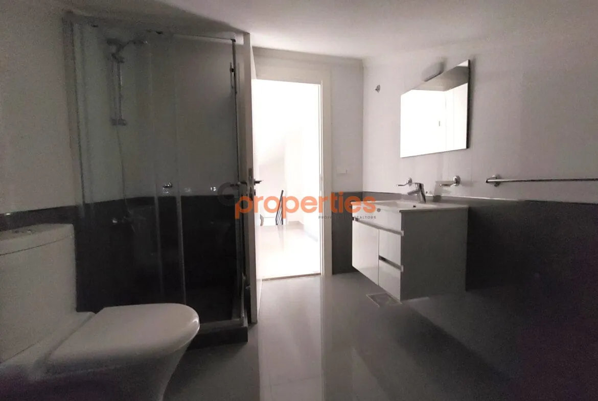 Apartment for Sale in Jouret El Ballout