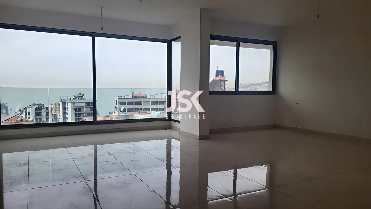 Apartment for Sale in Haret Sakher - 3 bed, 3 bath