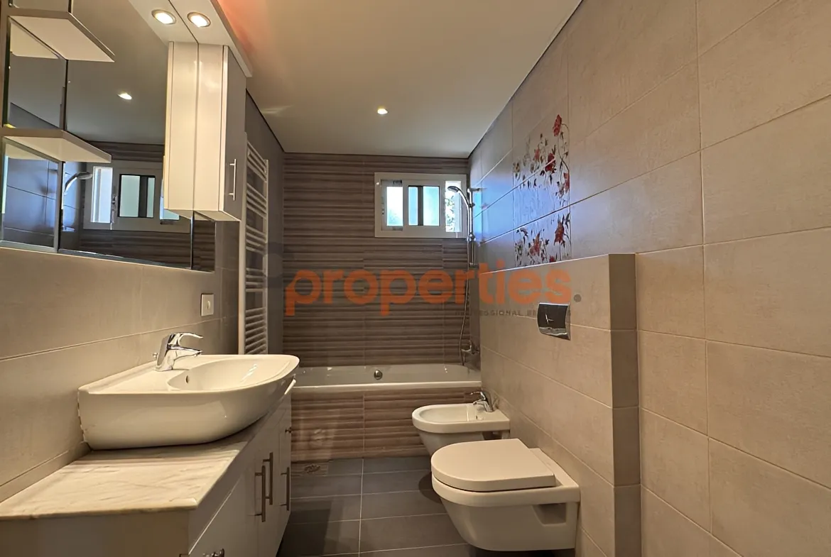 Apartment for Sale in Beit El Chaar