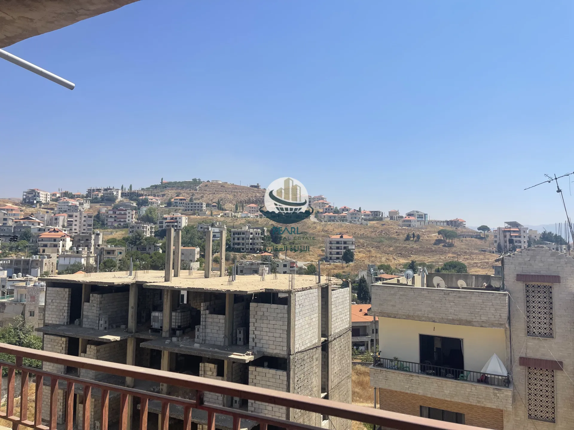 Apartment for sale in Rwaysat saoufar, lebanon - 2 bed, 2.0 bath