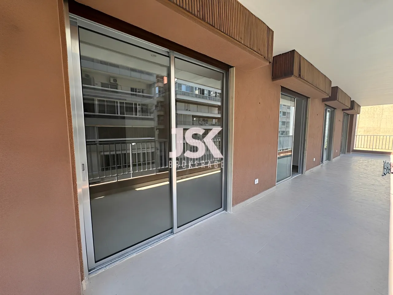 Apartment for Sale in Ras Beirut