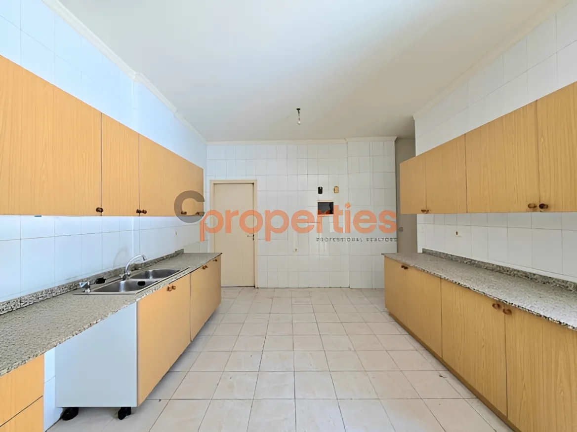 Duplex for sale in Zikrit