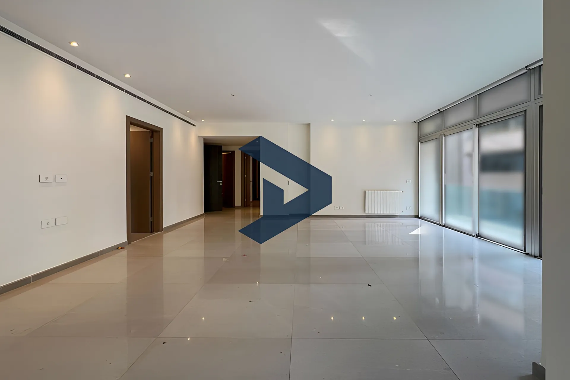 Apartment for rent in Caree d'or, Achrafieh, Lebanon - 3 bed, 4 bath