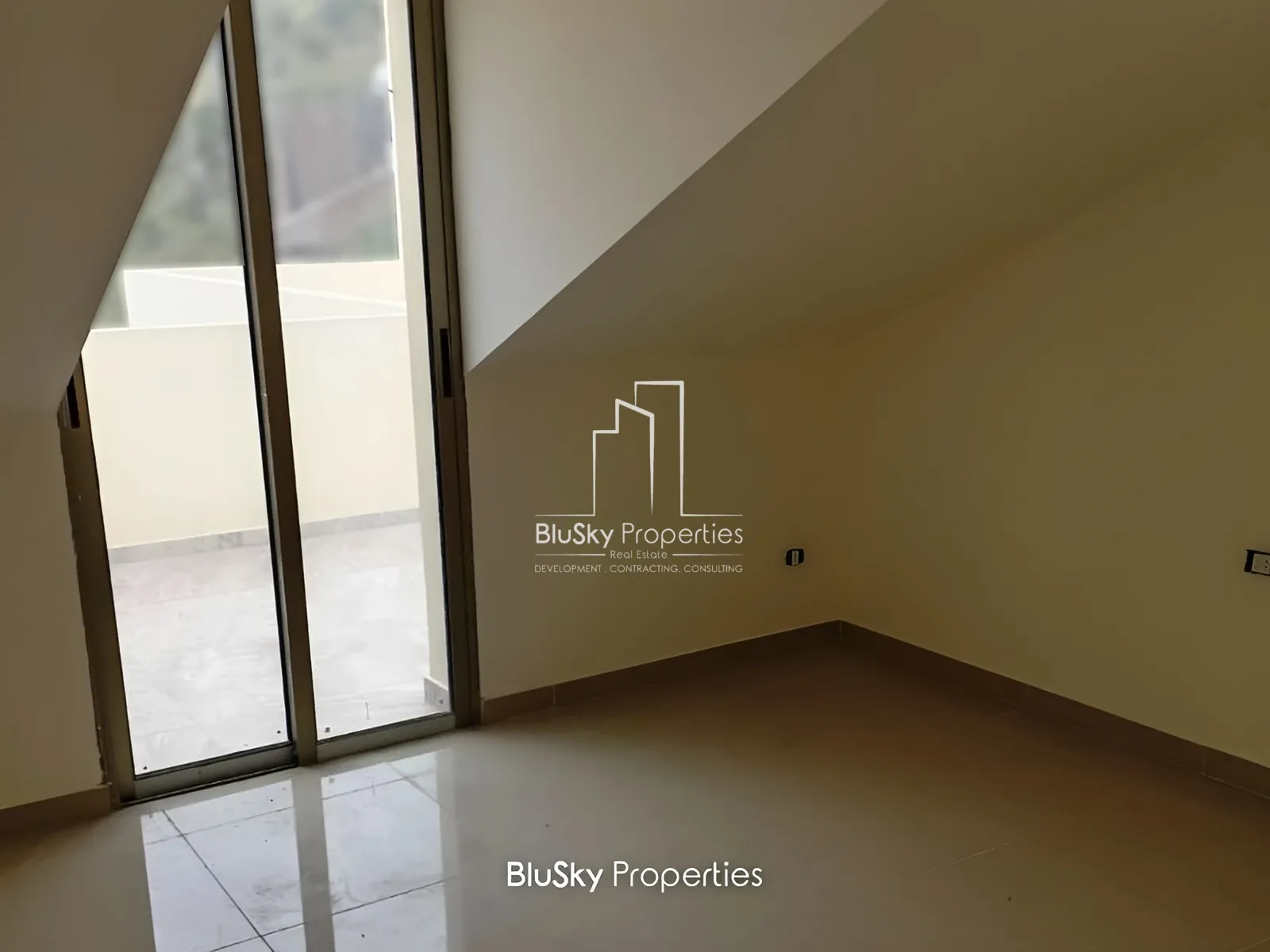 Duplex for Sale in Halat