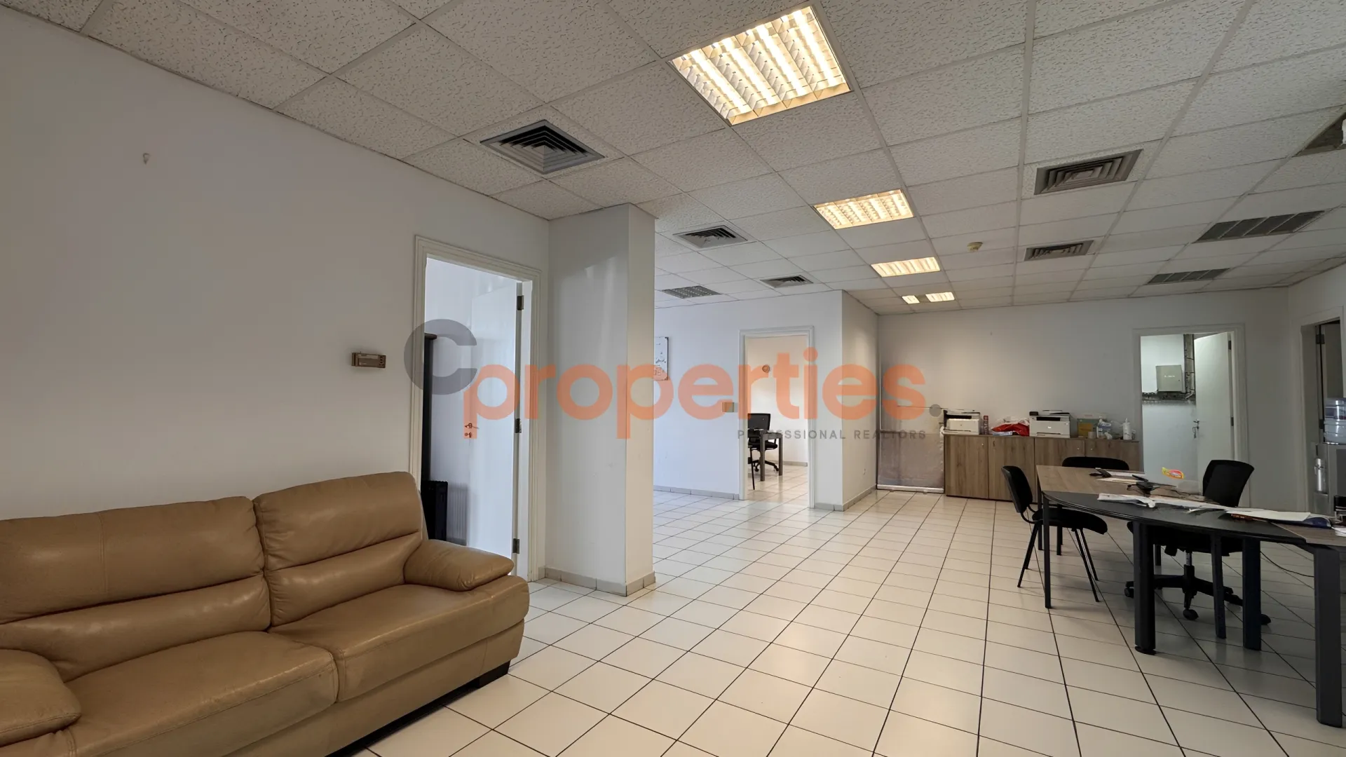 Office for Rent in Aaoukar