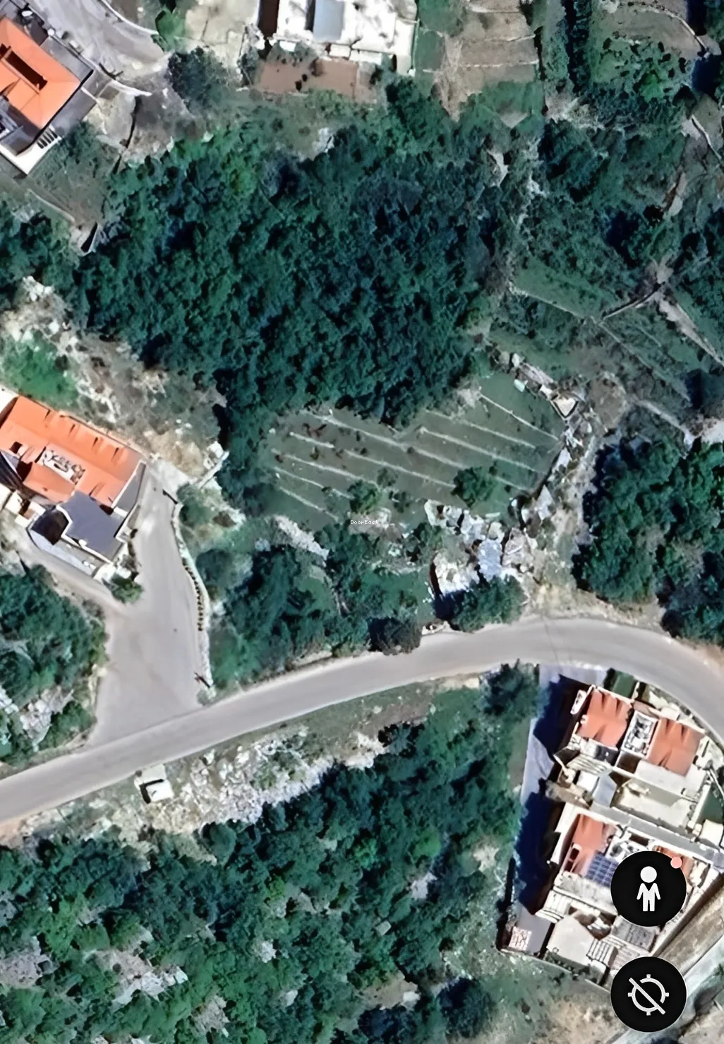 Land for sale in Rayfoun