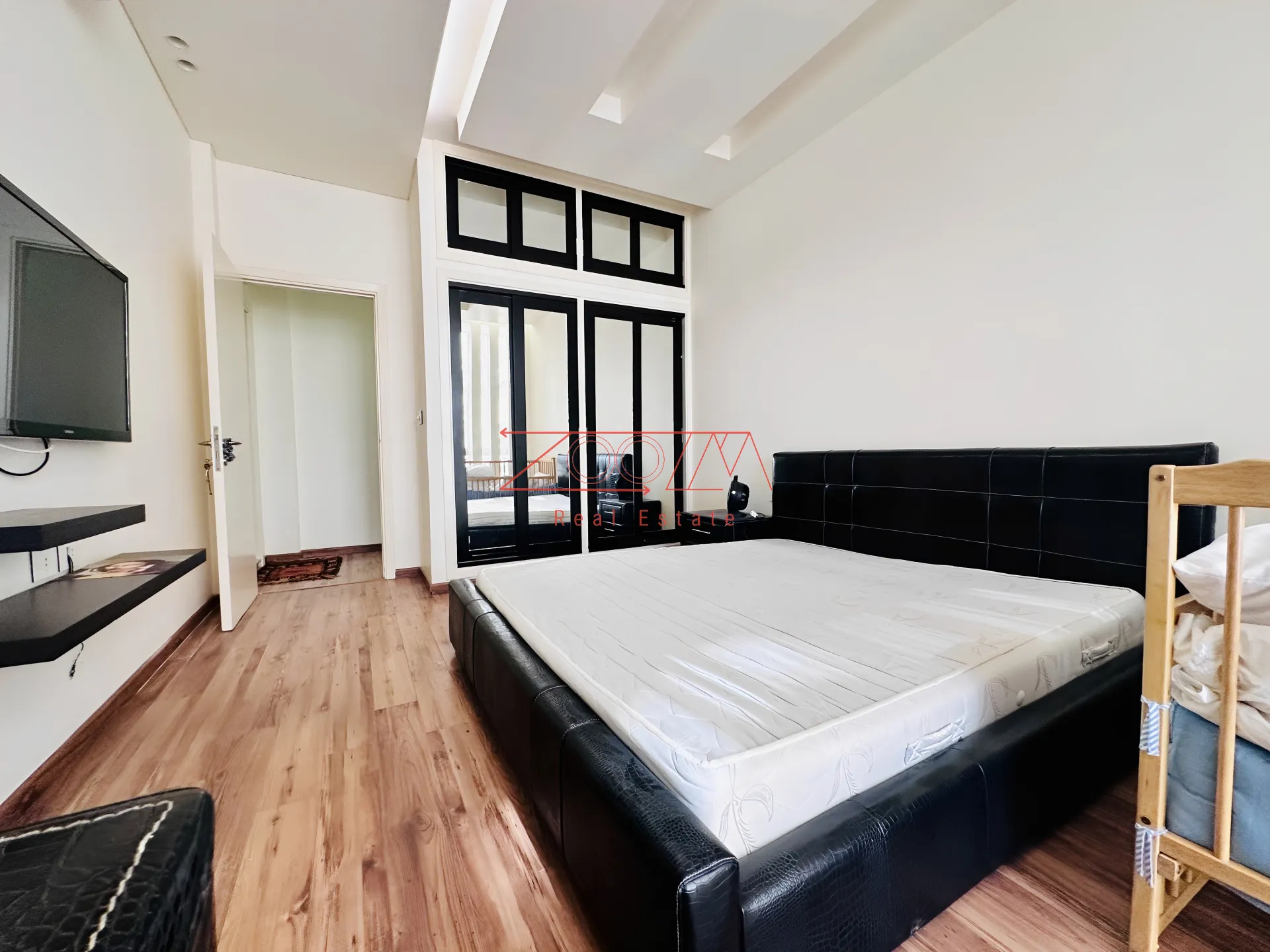 Residential in Clemenceau, beirut, lebanon - 2 bed, 2.0 bath