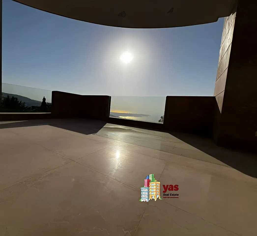 Apartment for Rent in Ballouneh