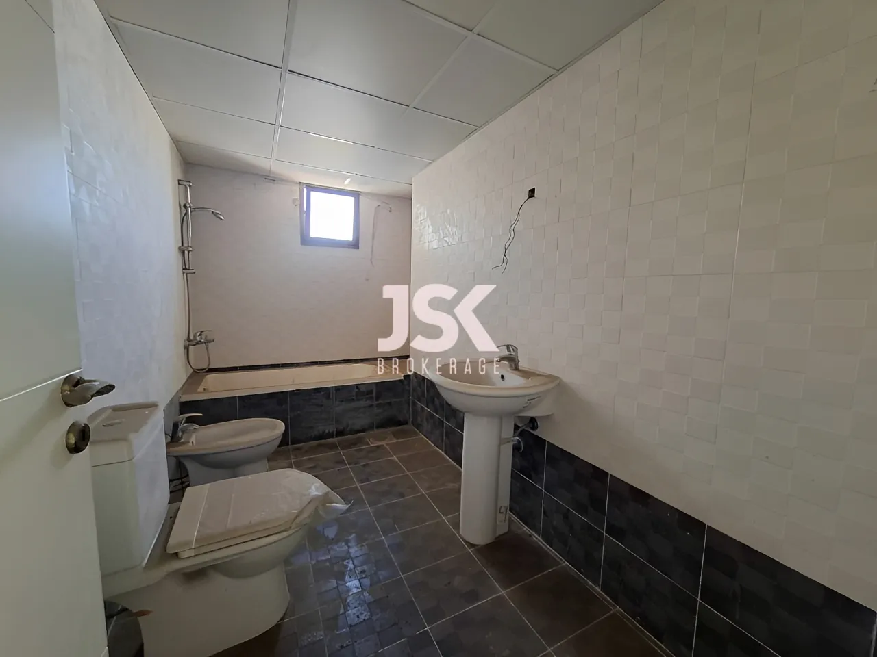 Apartment for Sale in Zouk Mikael