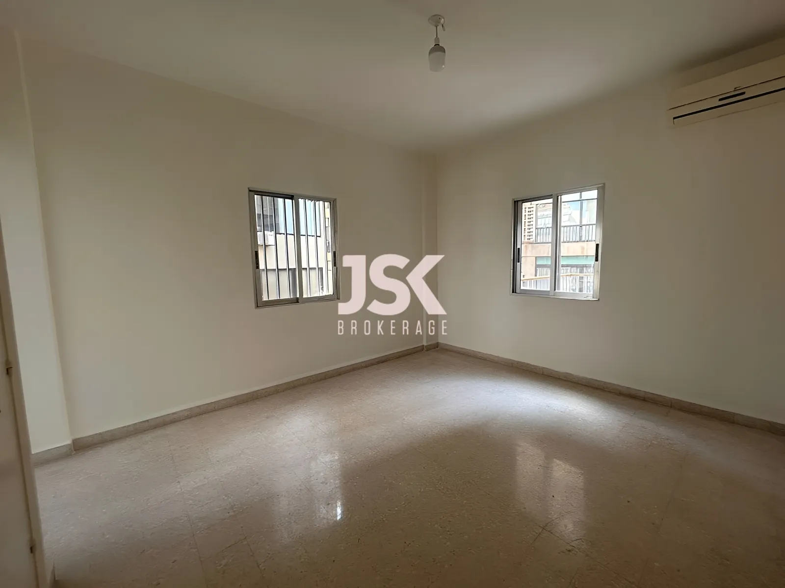Apartment for Sale in Raoucheh - 3 bed, 2 bath