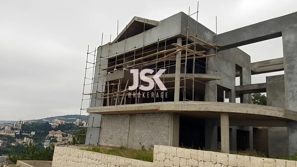 Villa for Sale in Fidar , Lebanon