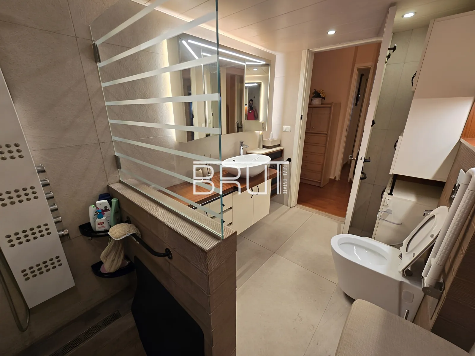 Apartment for Sale in Jounieh
