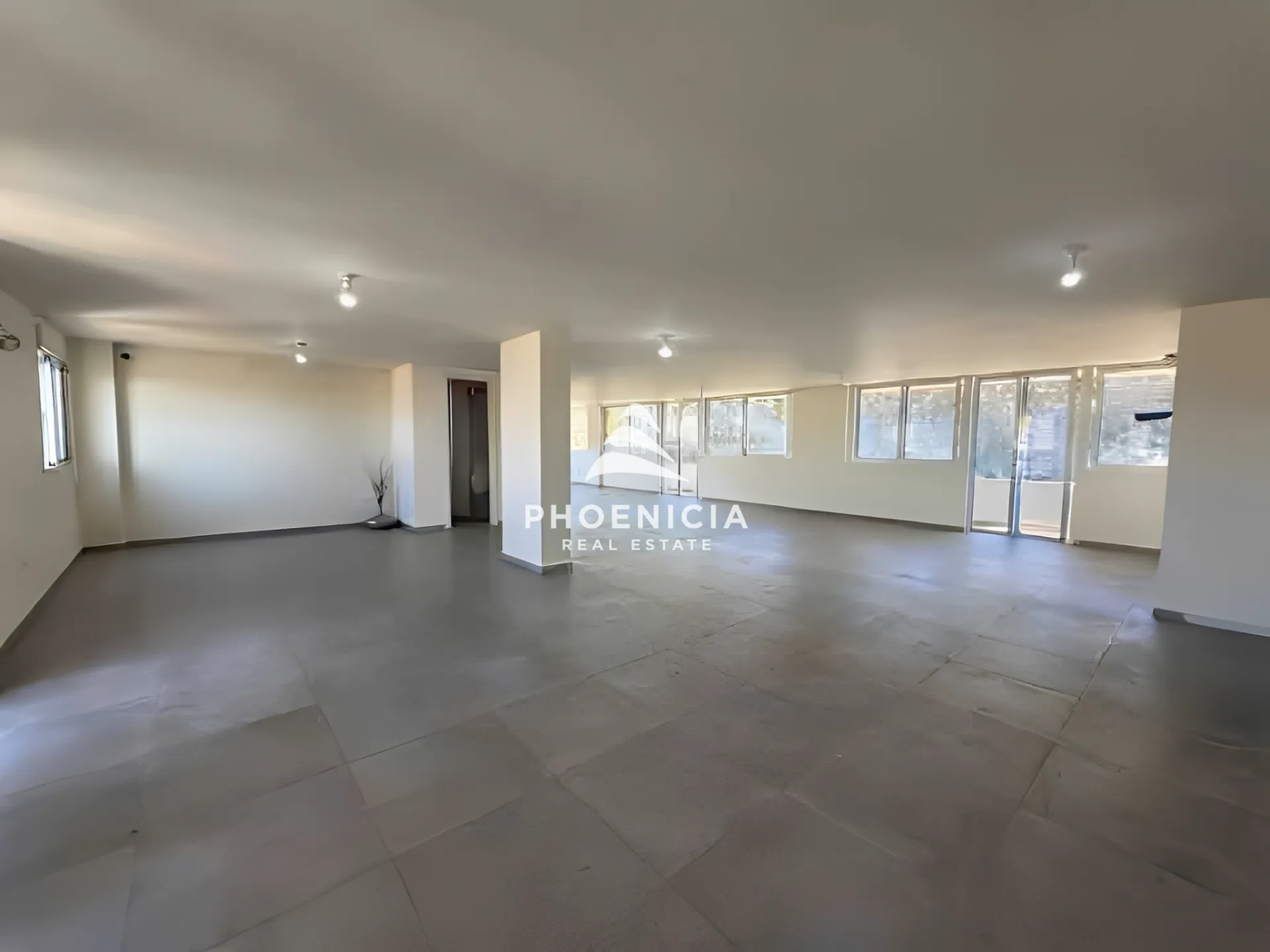 Shop for rent in Habboub