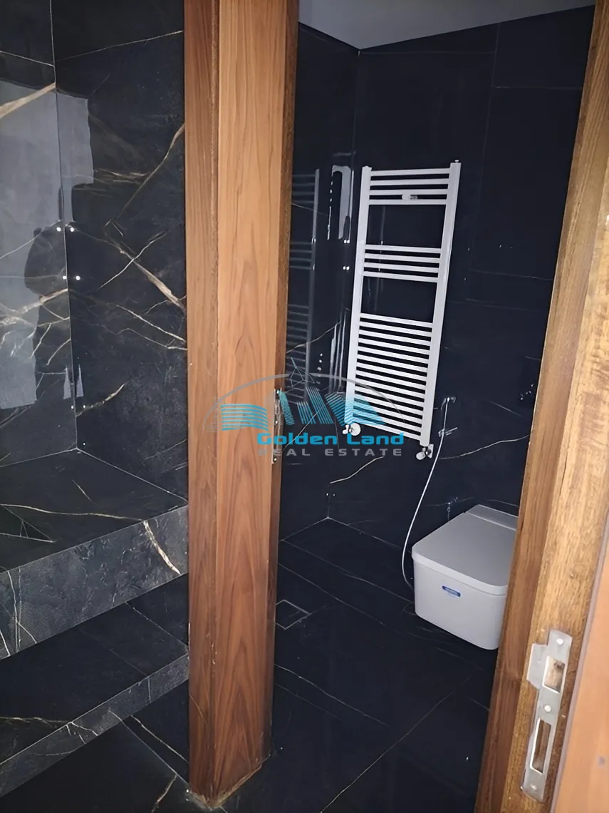 Apartment for Sale in Ramleh Al Bayda, Beirut, Lebanon