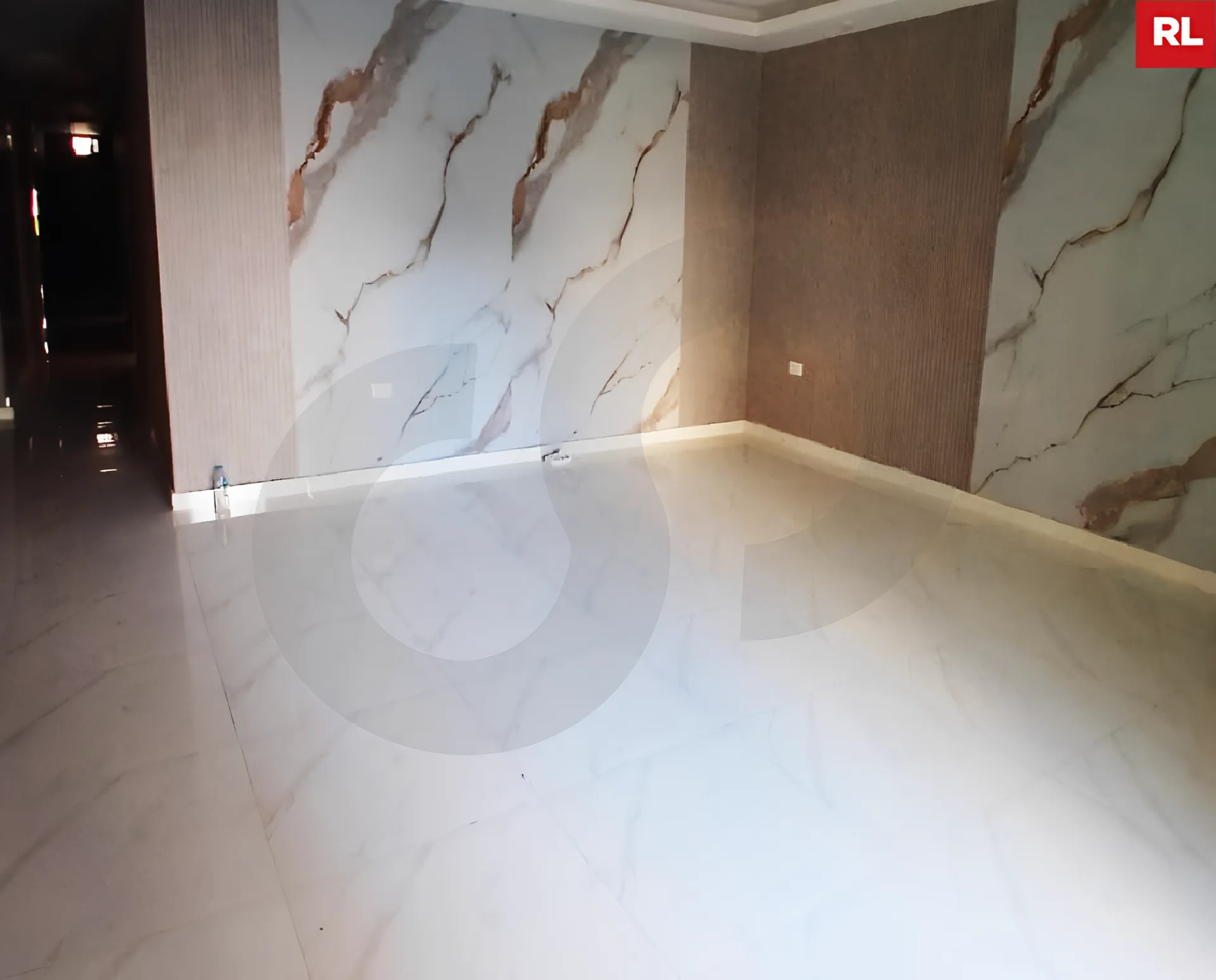 Apartment for Sale in Ras Maska