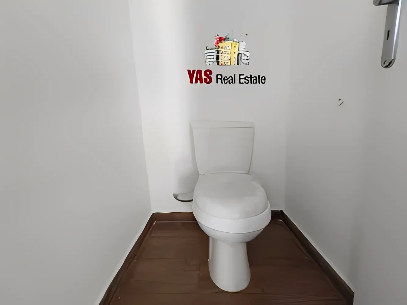 Office for rent in Sinn El Fil