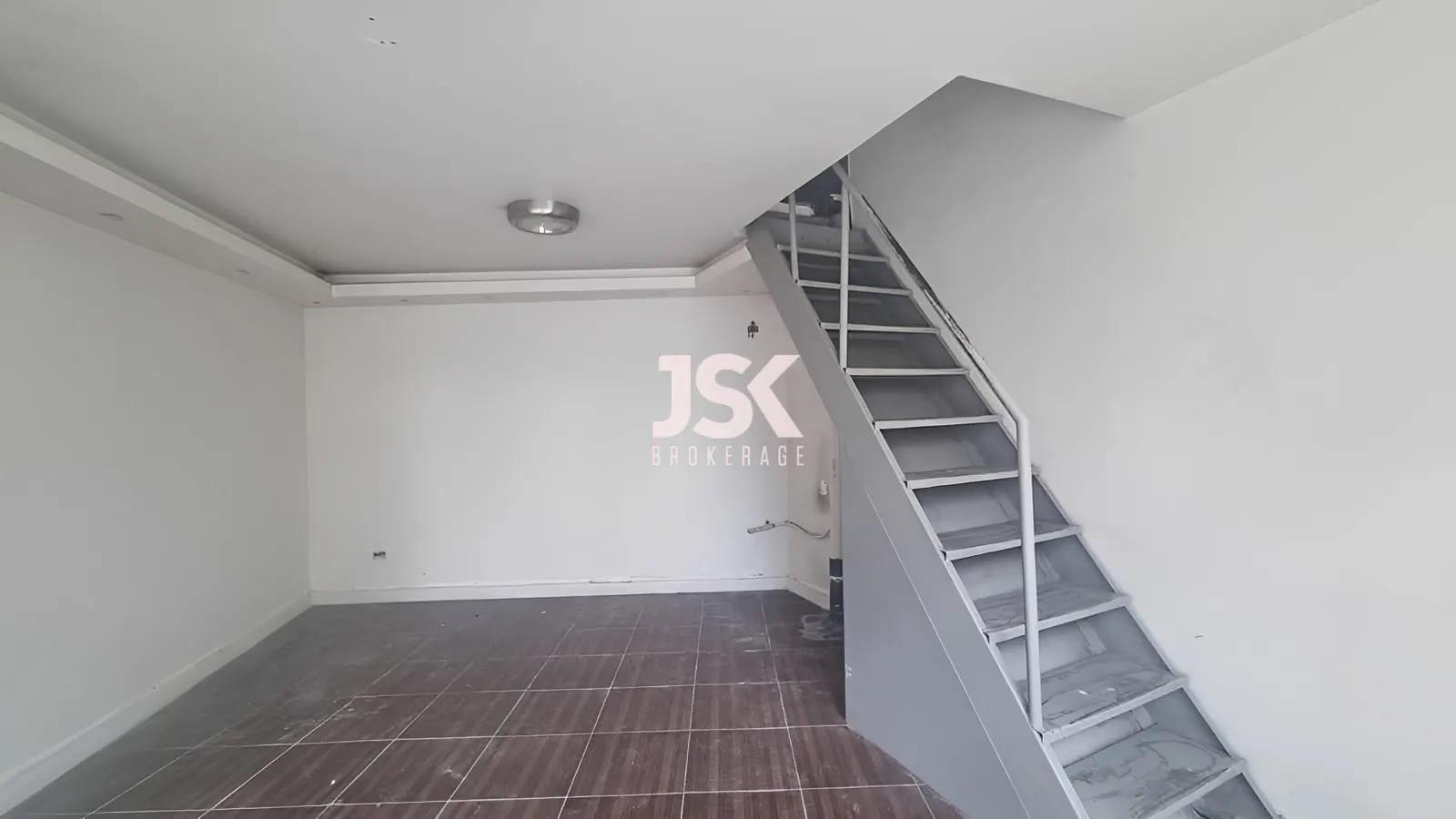 Shop for Rent in Achrafieh