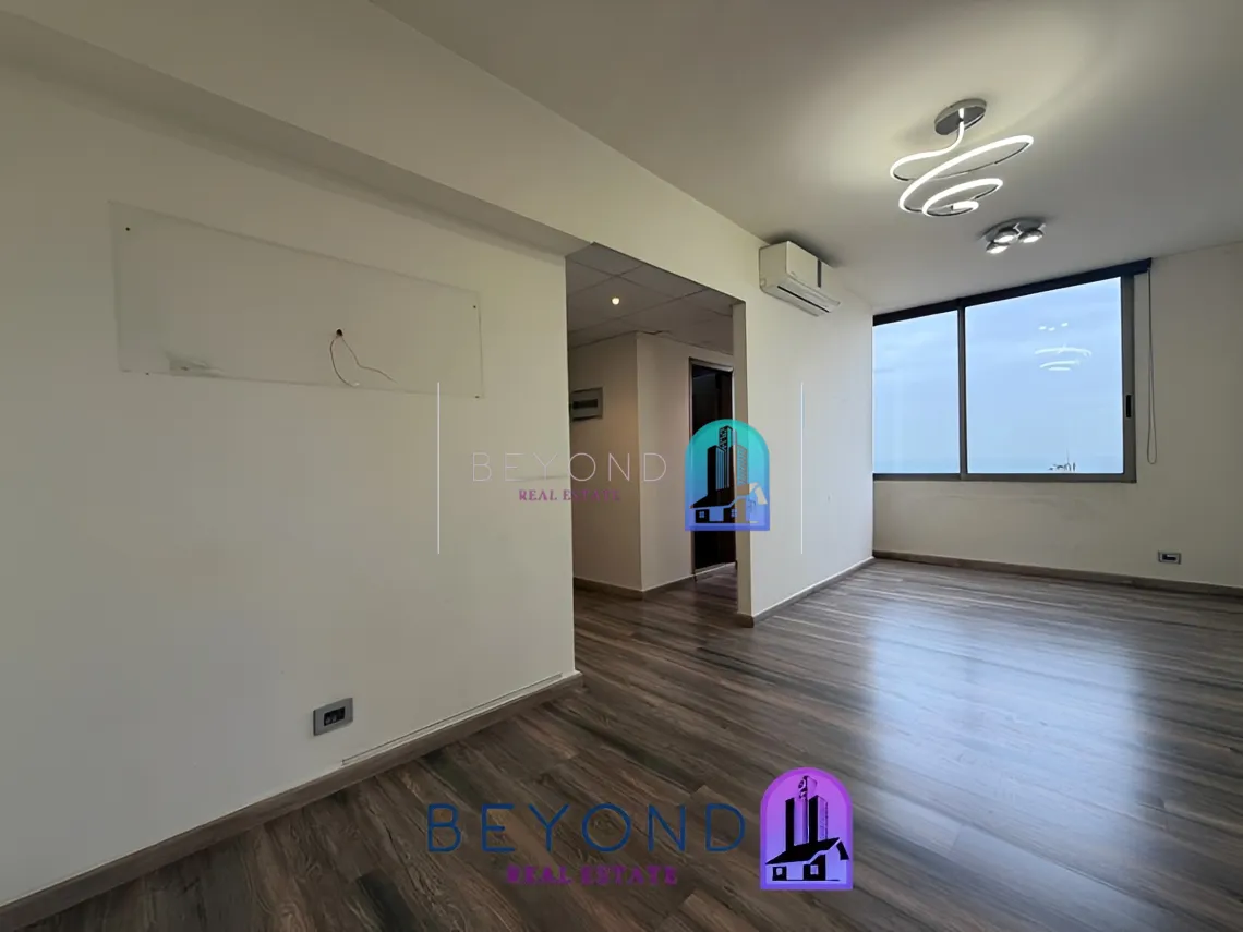Office for rent in Ain Al Mraiseh, Beirut, Lebanon