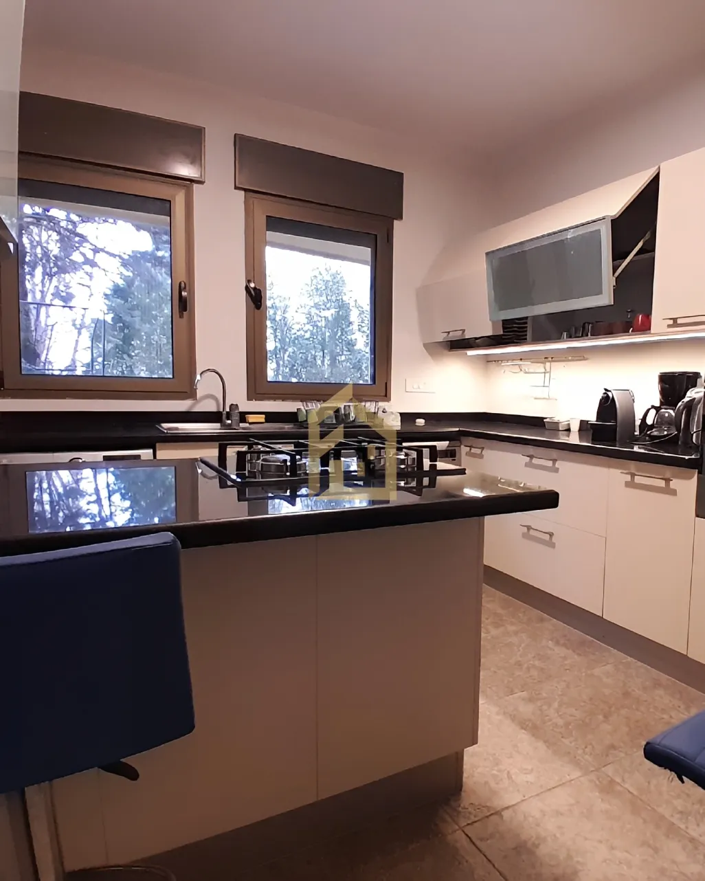 Apartment for sale in Broummana, Lebanon - 2 bed, 3 bath