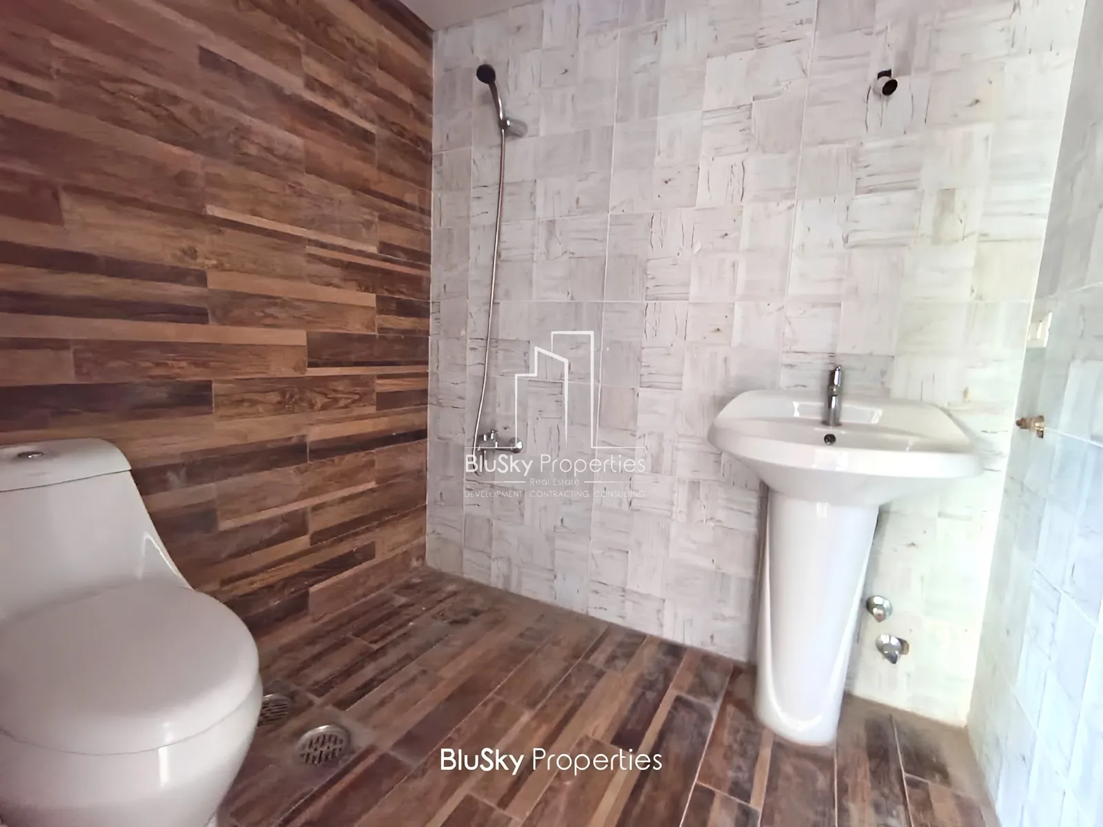 Apartment for Sale in Ghadir