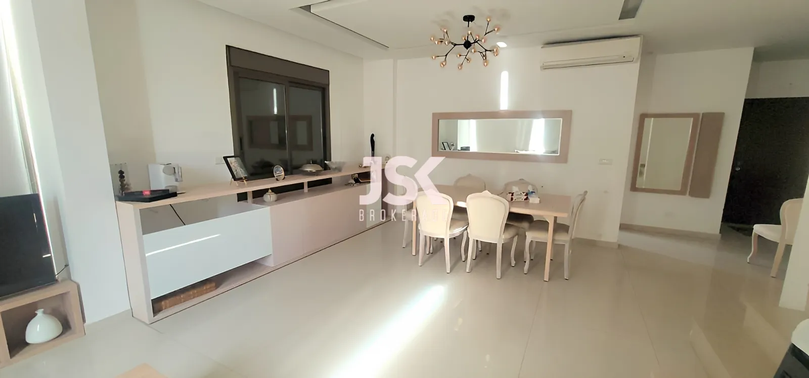Apartment for Sale in 4M33+G7V