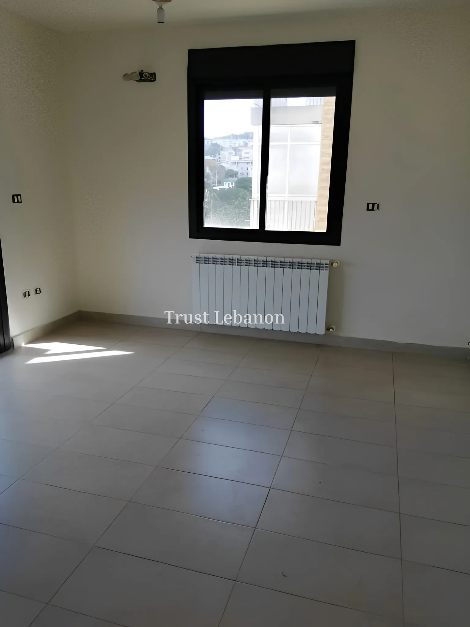 Apartment for sale in Mazraat Yachoua, Lebanon