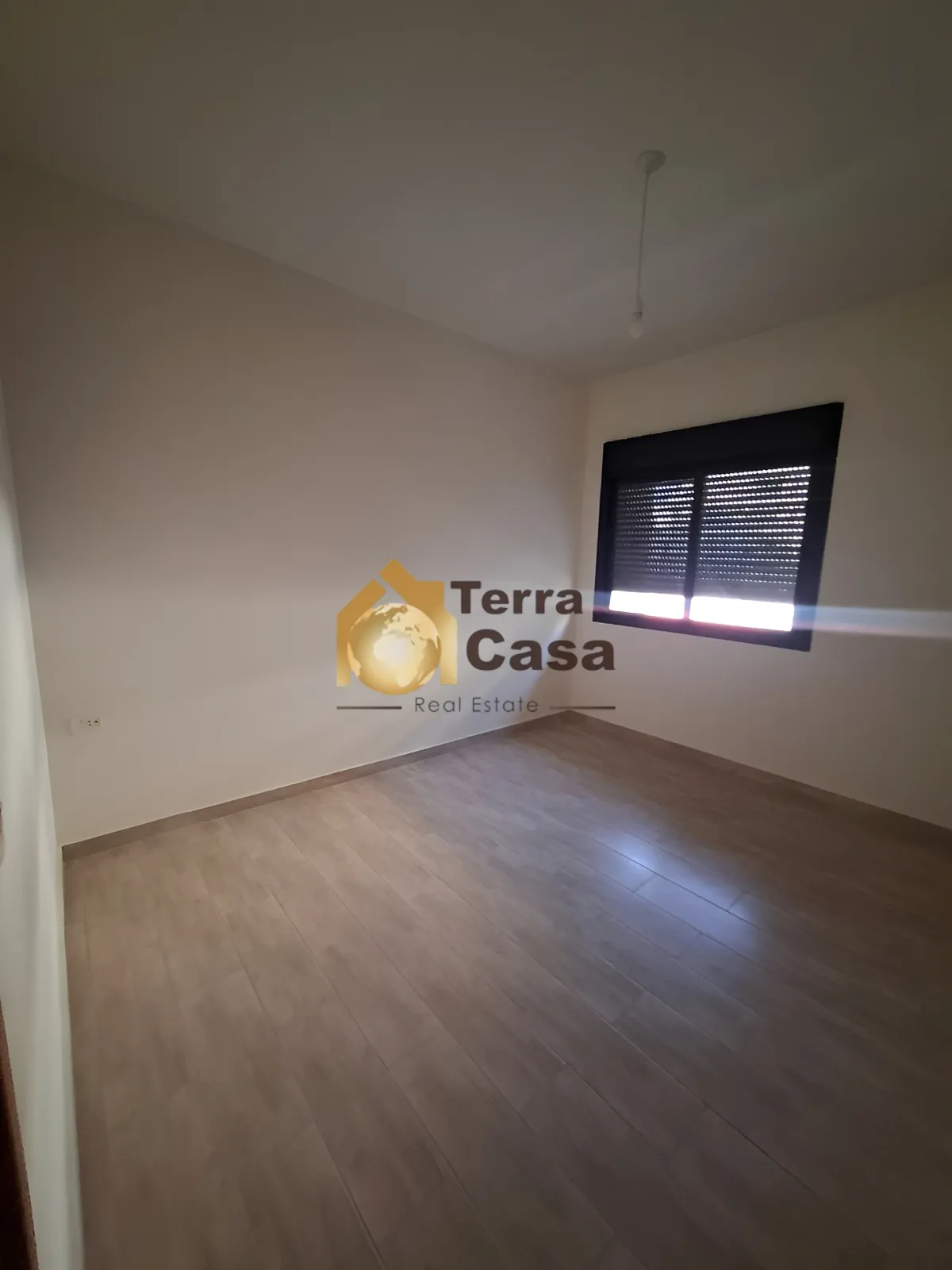 Apartment for sale in Adonis