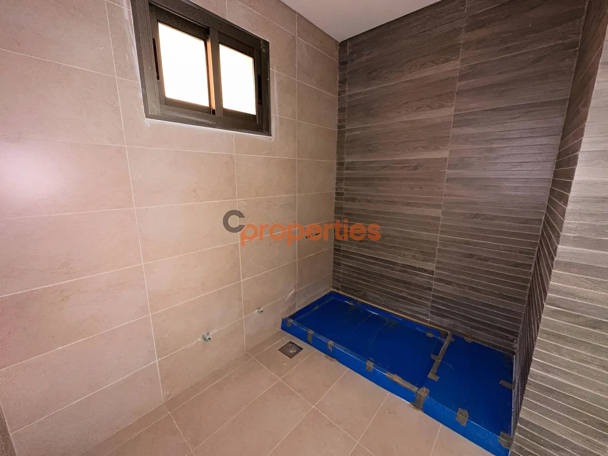 Apartment for Sale in Mtaileb