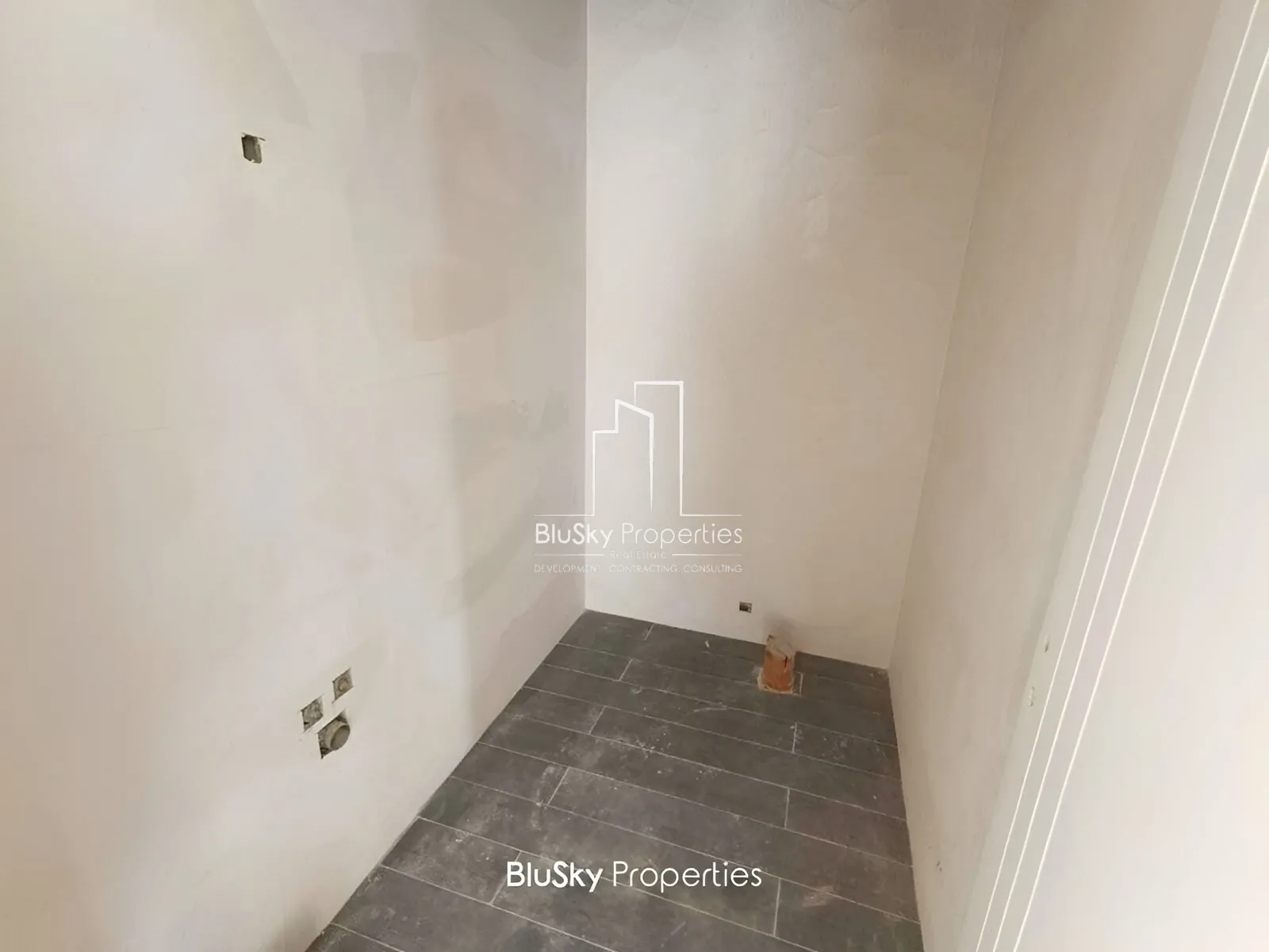 Apartment for Sale in Bouar