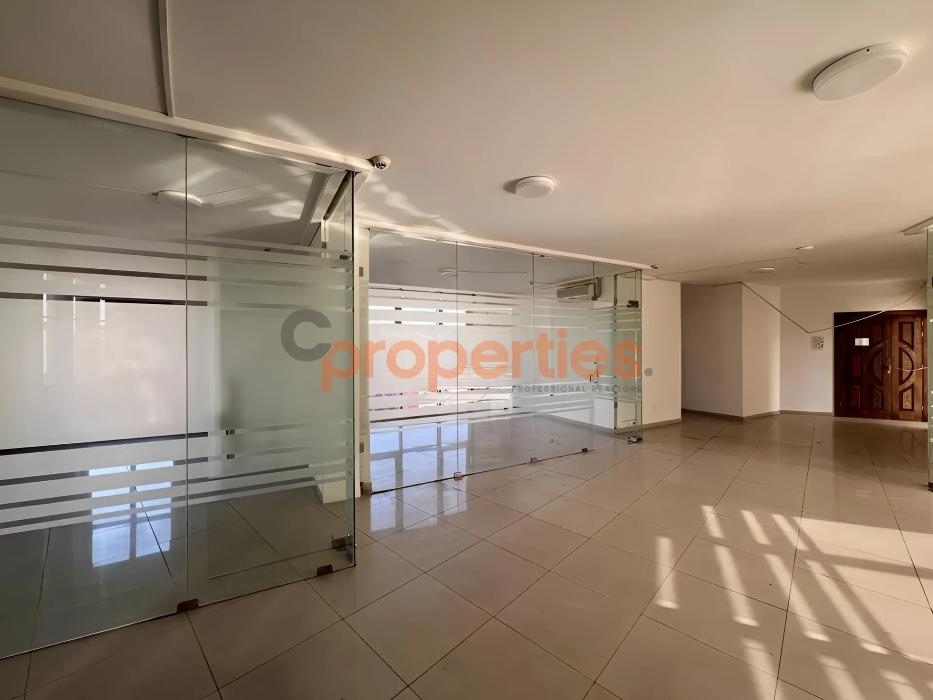 Office for rent in Dekwaneh