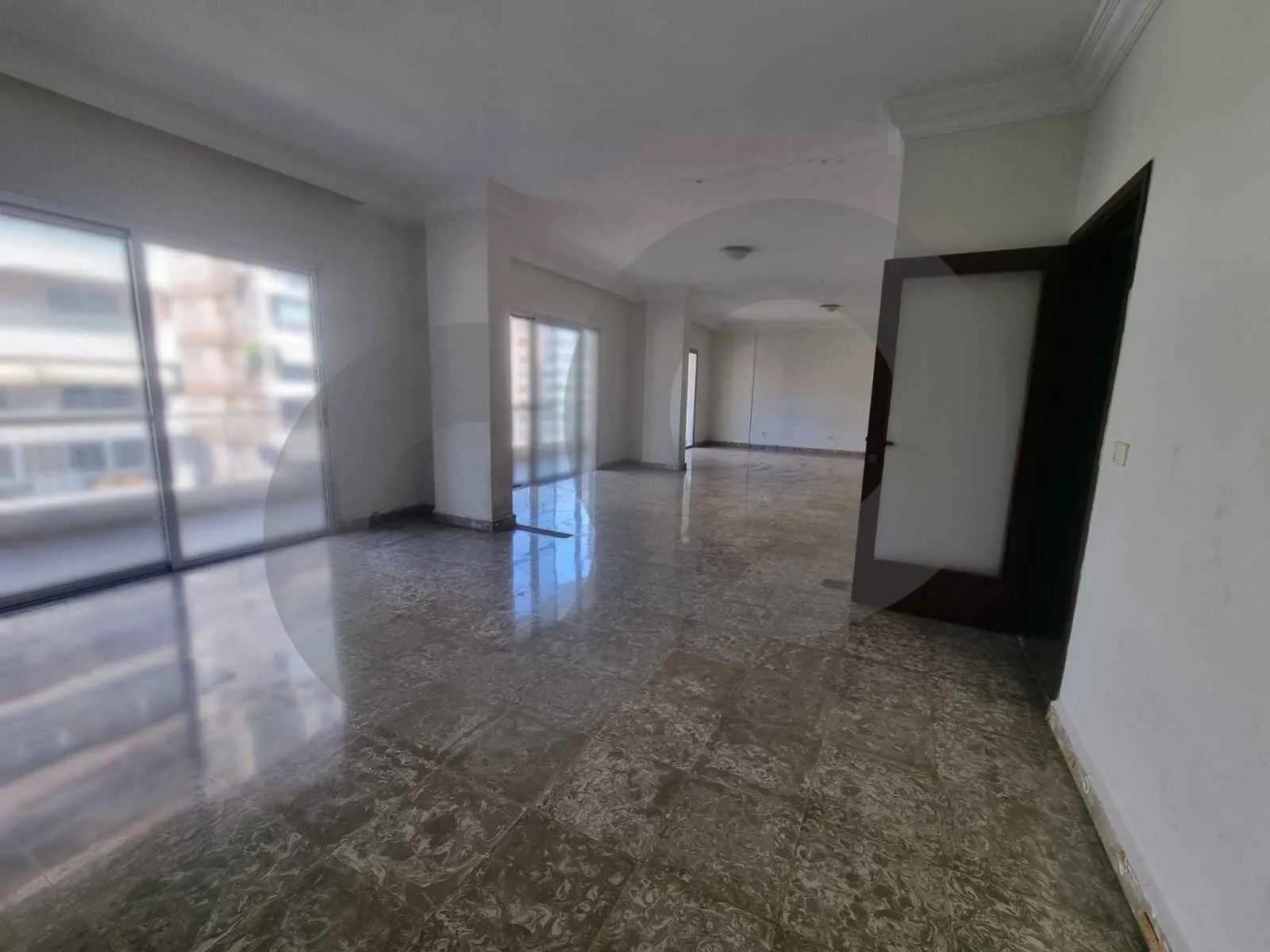 Apartment for Rent in Sakiet El Janzeer
