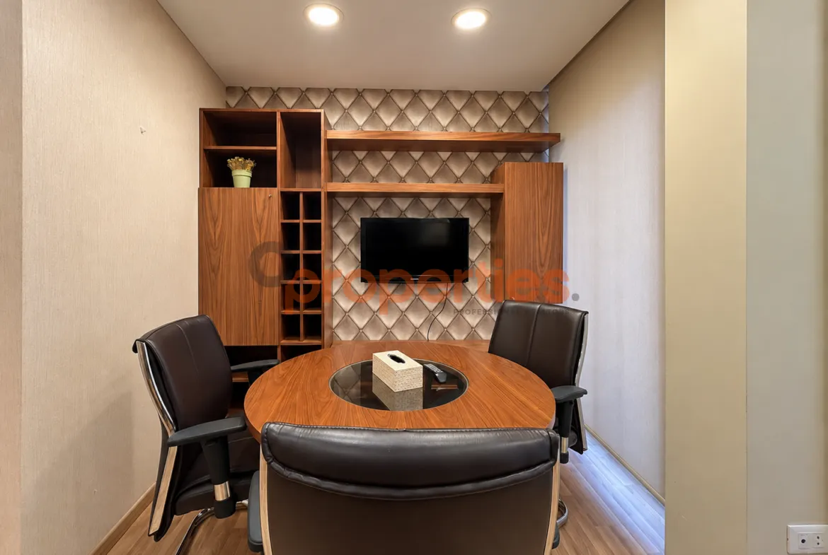 Office for Rent in Hamra