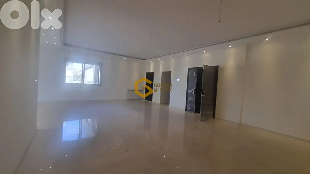 Apartment for Sale in Rabweh, Metn - 3 bed, 4 bath
