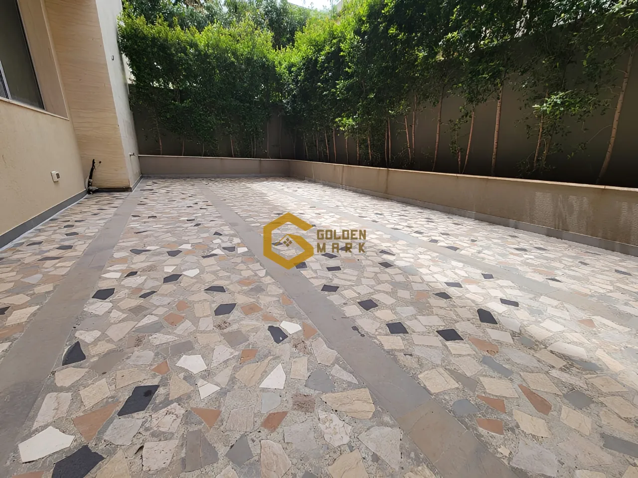 Apartment for Sale in Fidar