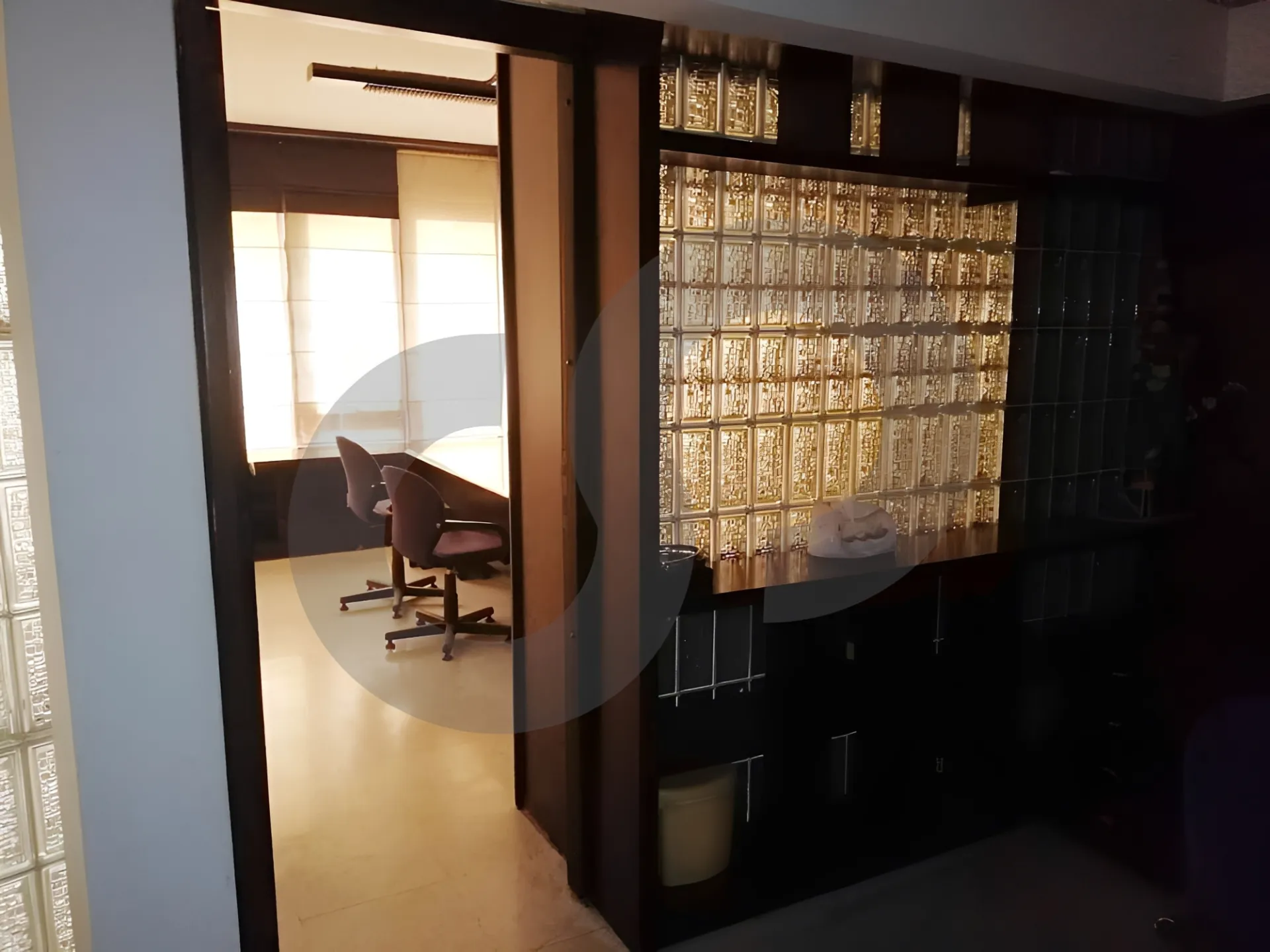 Commercial Property for Sale in Forn El Chebbak