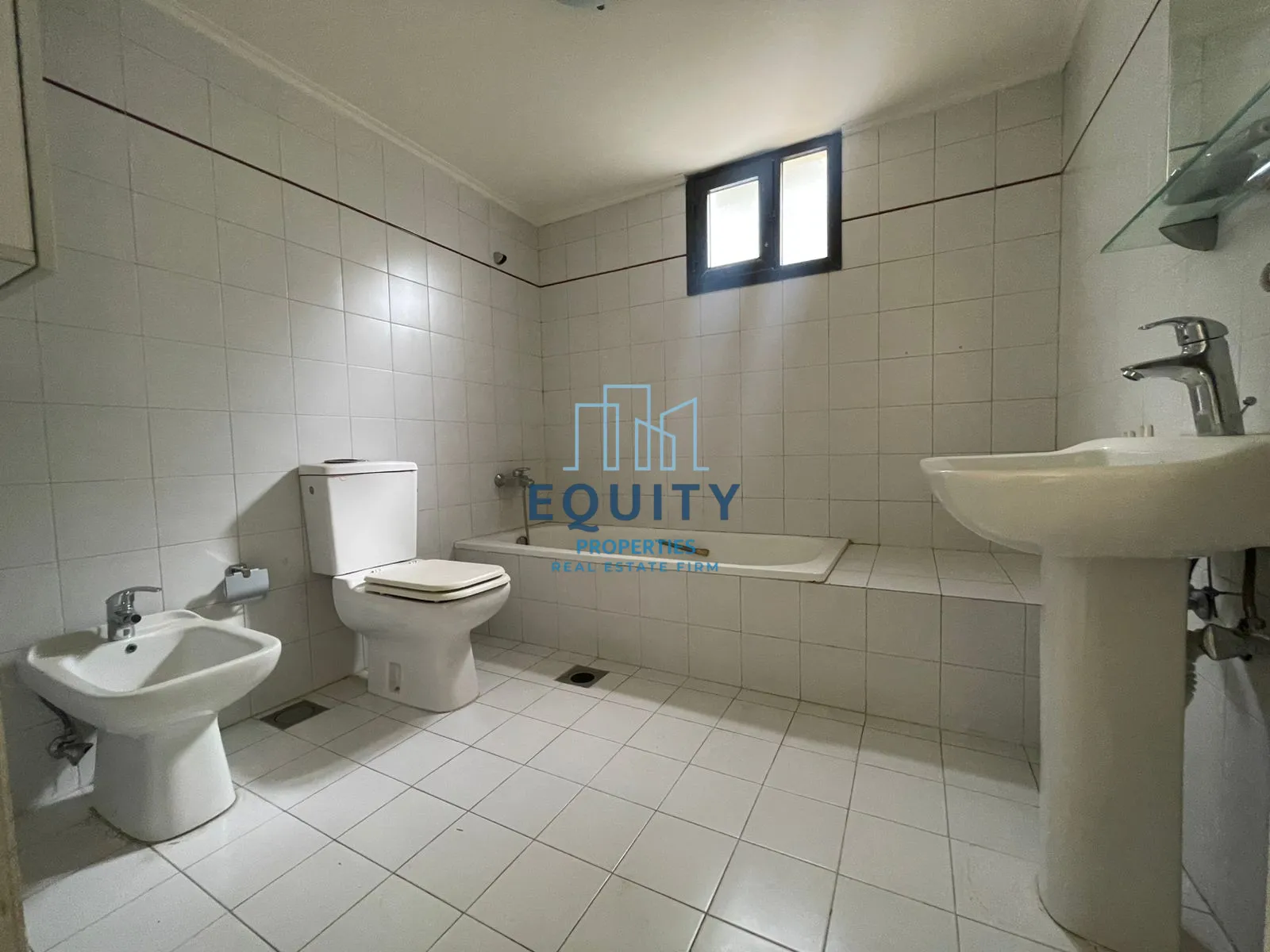 Apartment for rent in Biyada - 4 bed, 5 bath