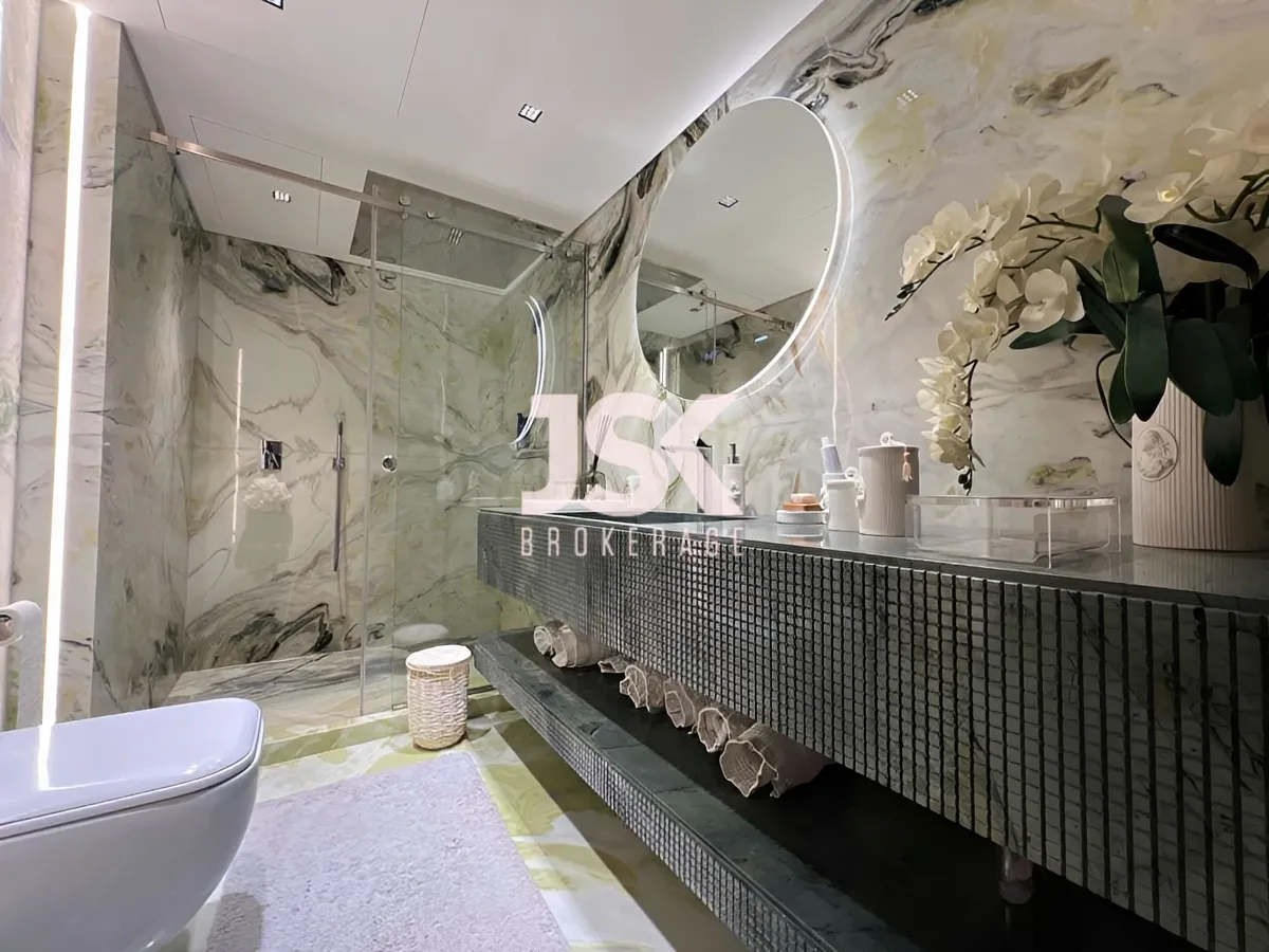 Apartment for Sale in Mar Mikhael, Bayrut, Lebanon
