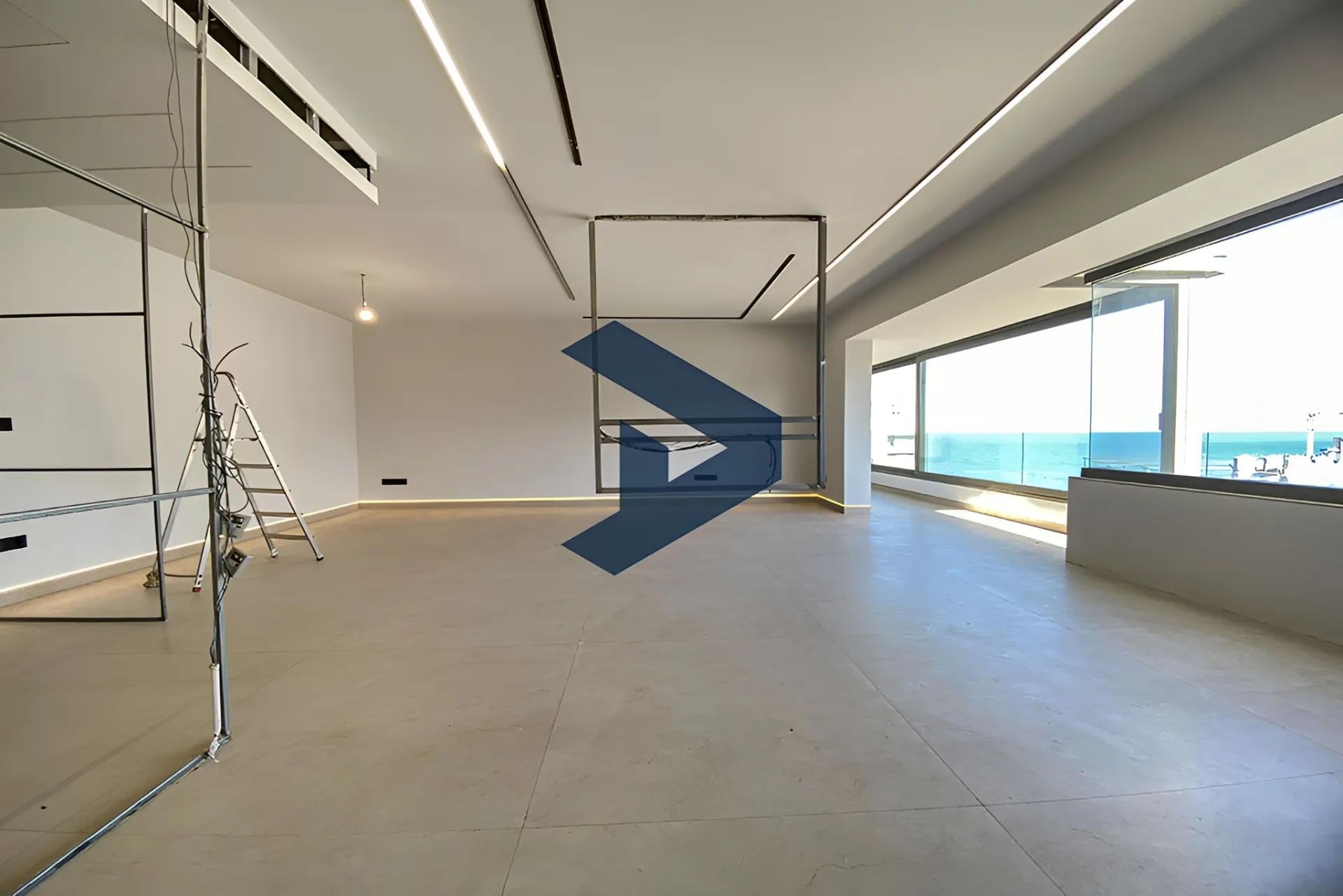 Apartment for sale in Ain el-Mreisseh, Beirut, Lebanon