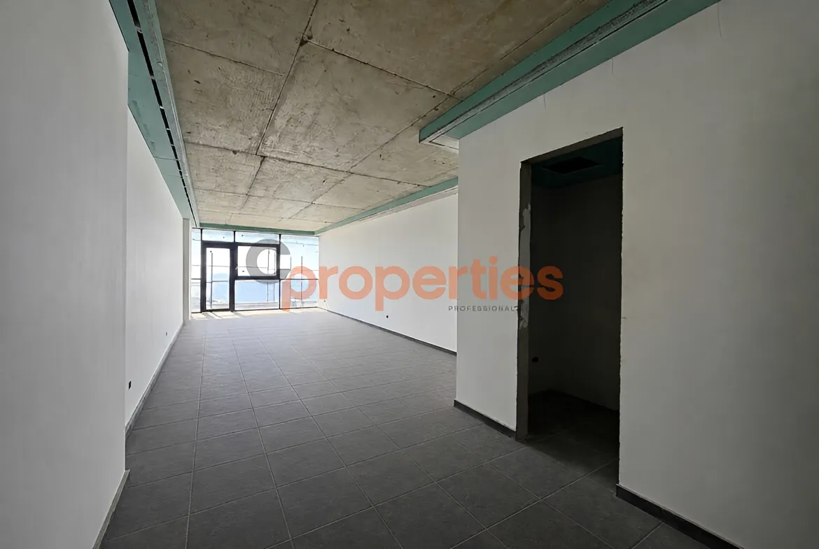 Office for Sale in Kaslik