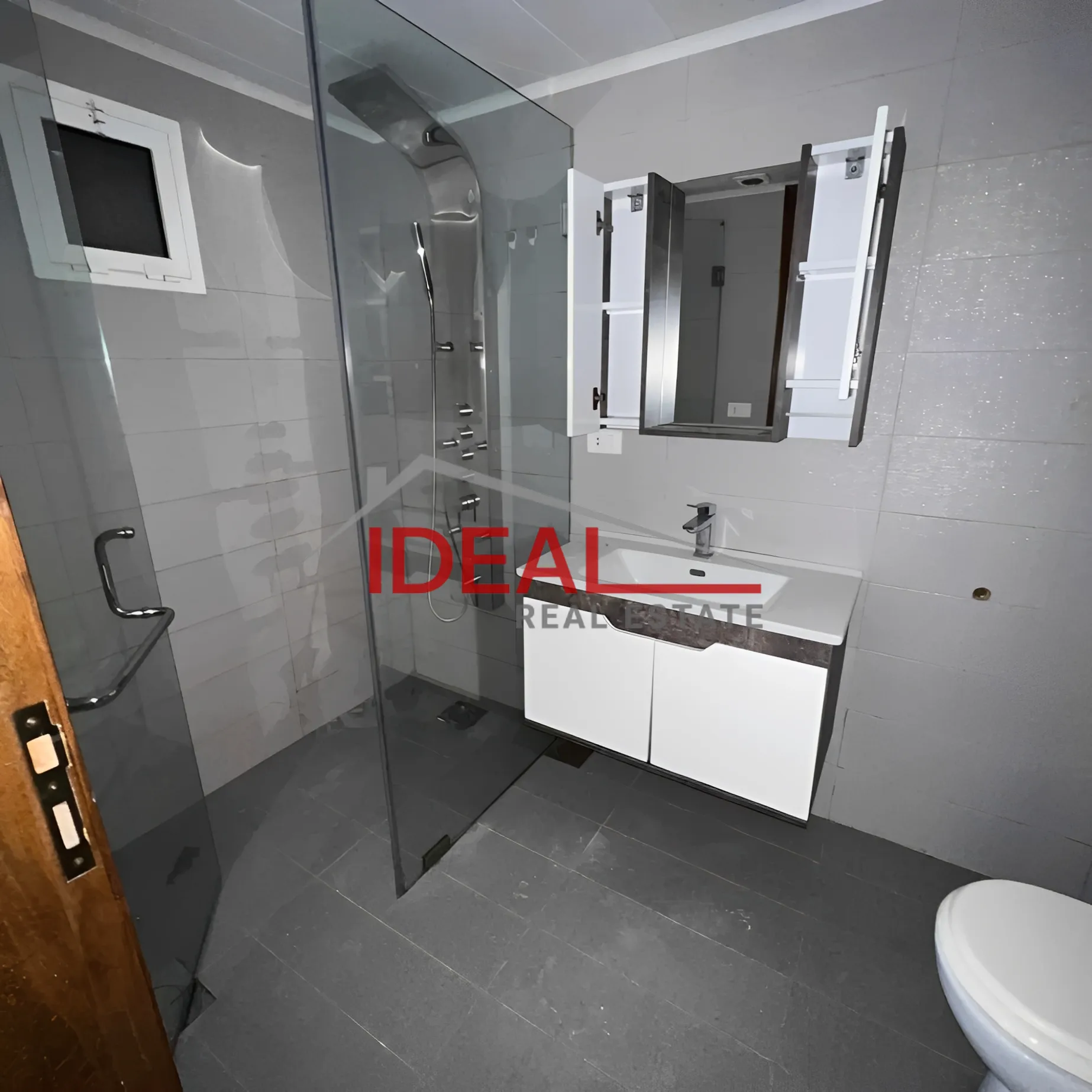 Apartment for Sale in Aabrine, Lebanon