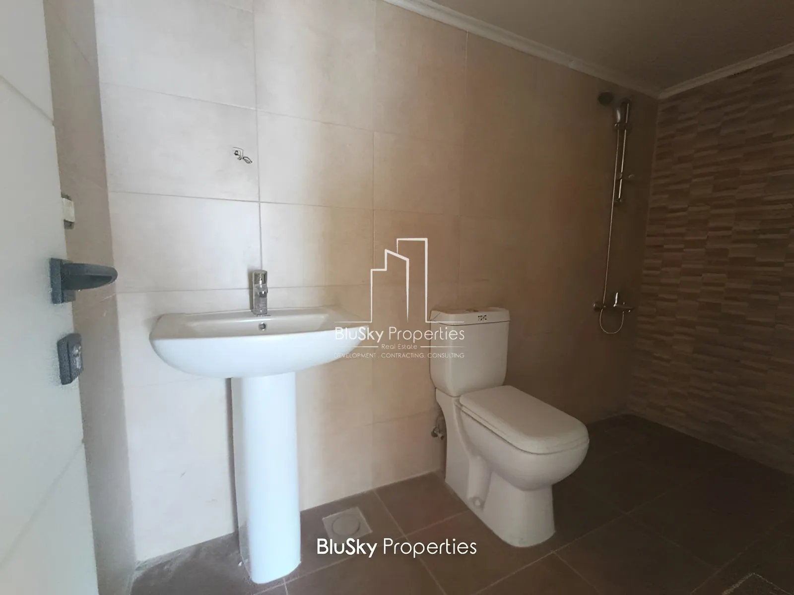 Apartment for Sale in Tabarja