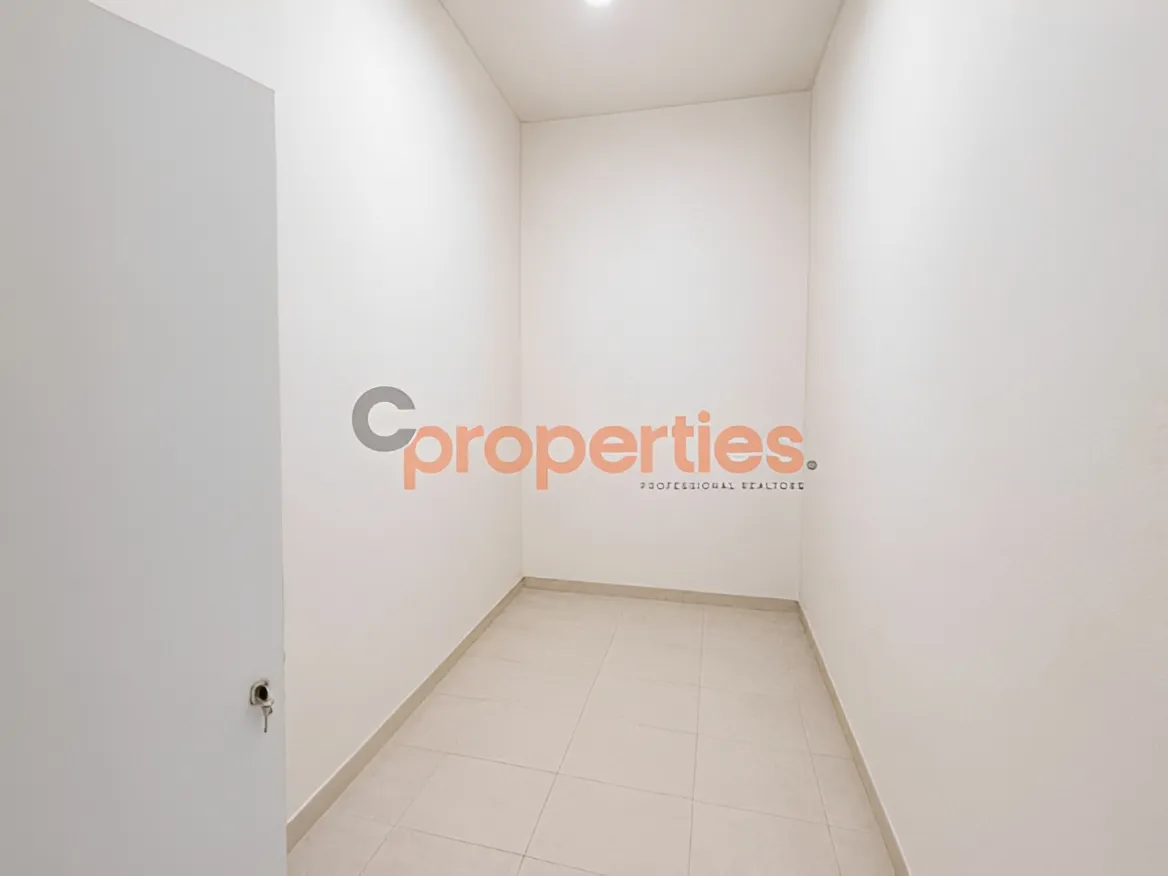 Warehouse for Rent in Hazmieh