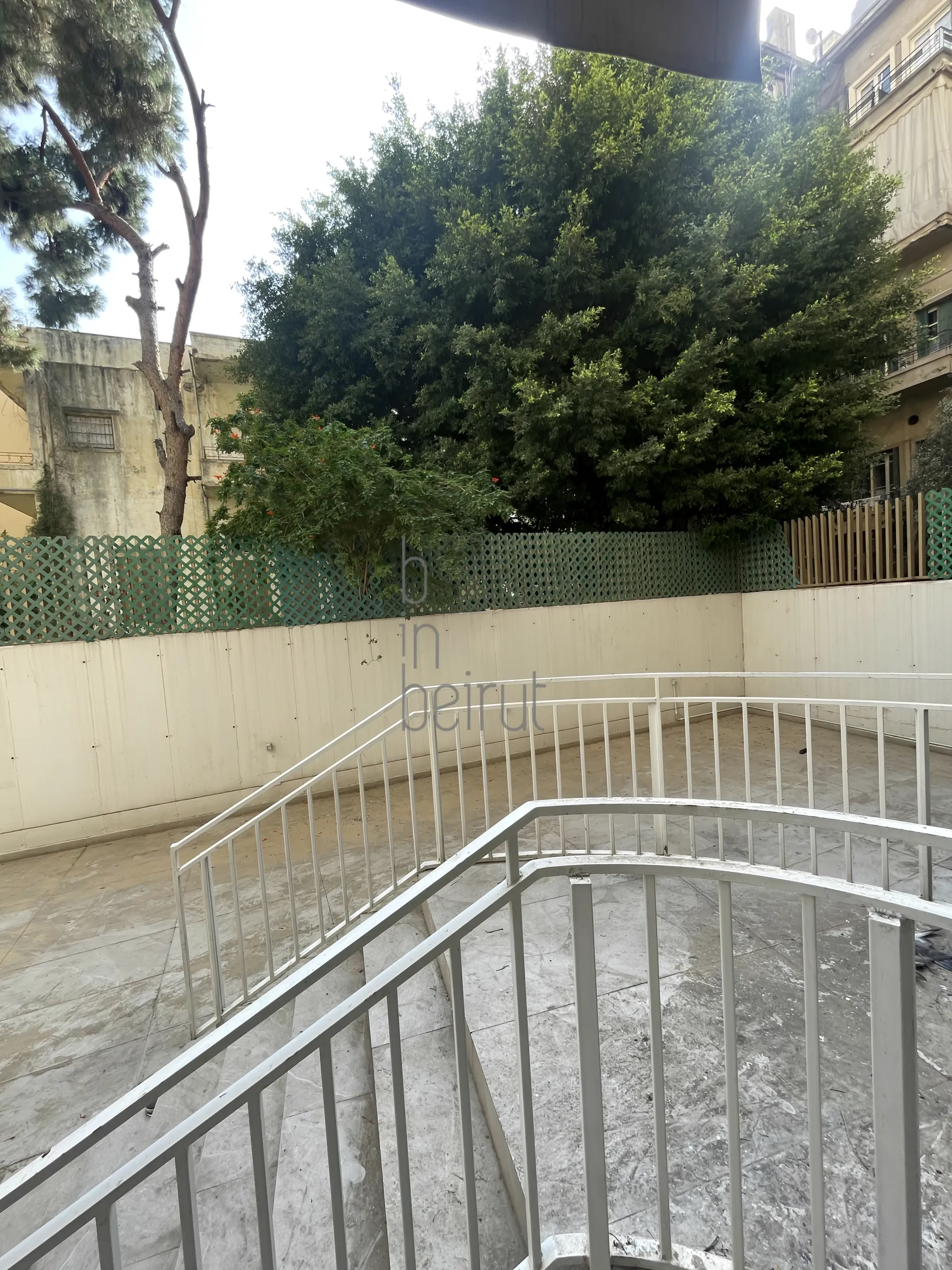 Apartment for Rent in Zarhat el Ihssan - 3 bed, 2 bath