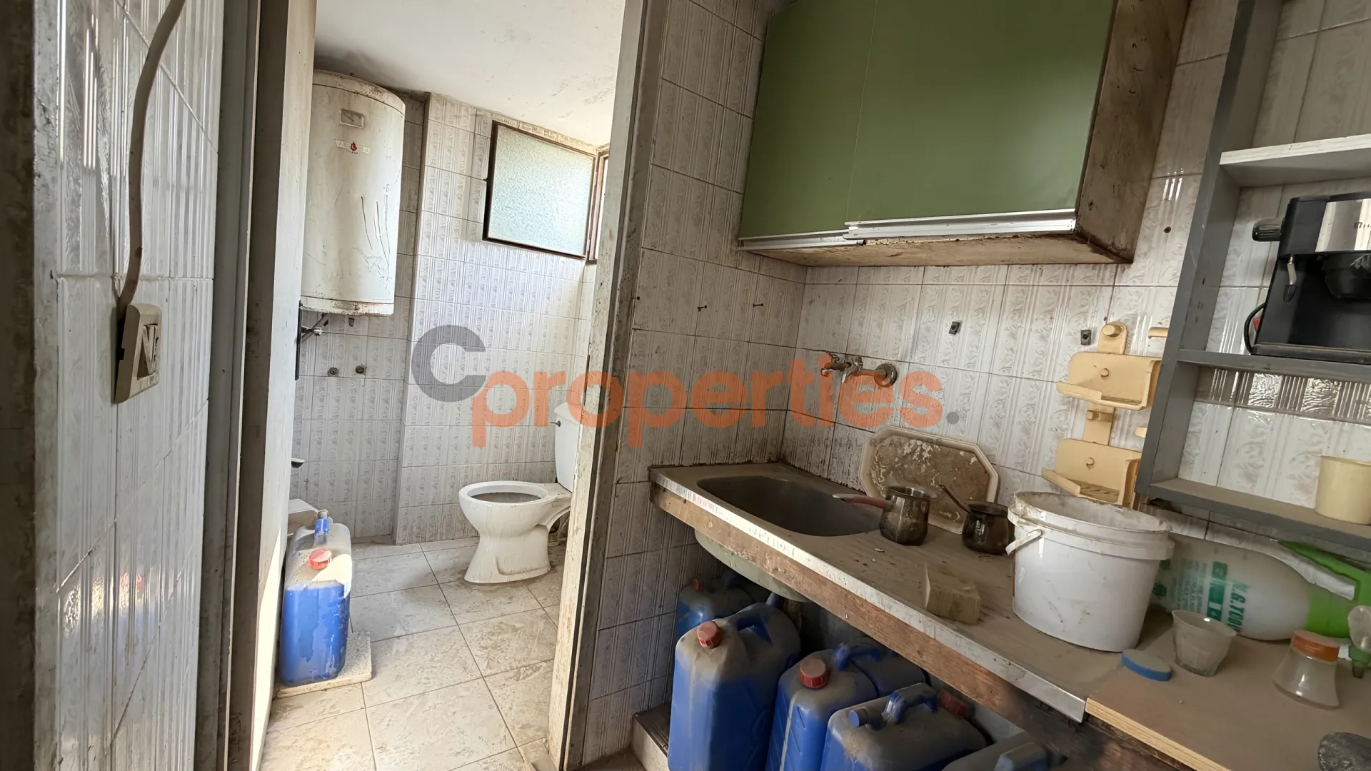Industrial Unit for Sale in Fanar