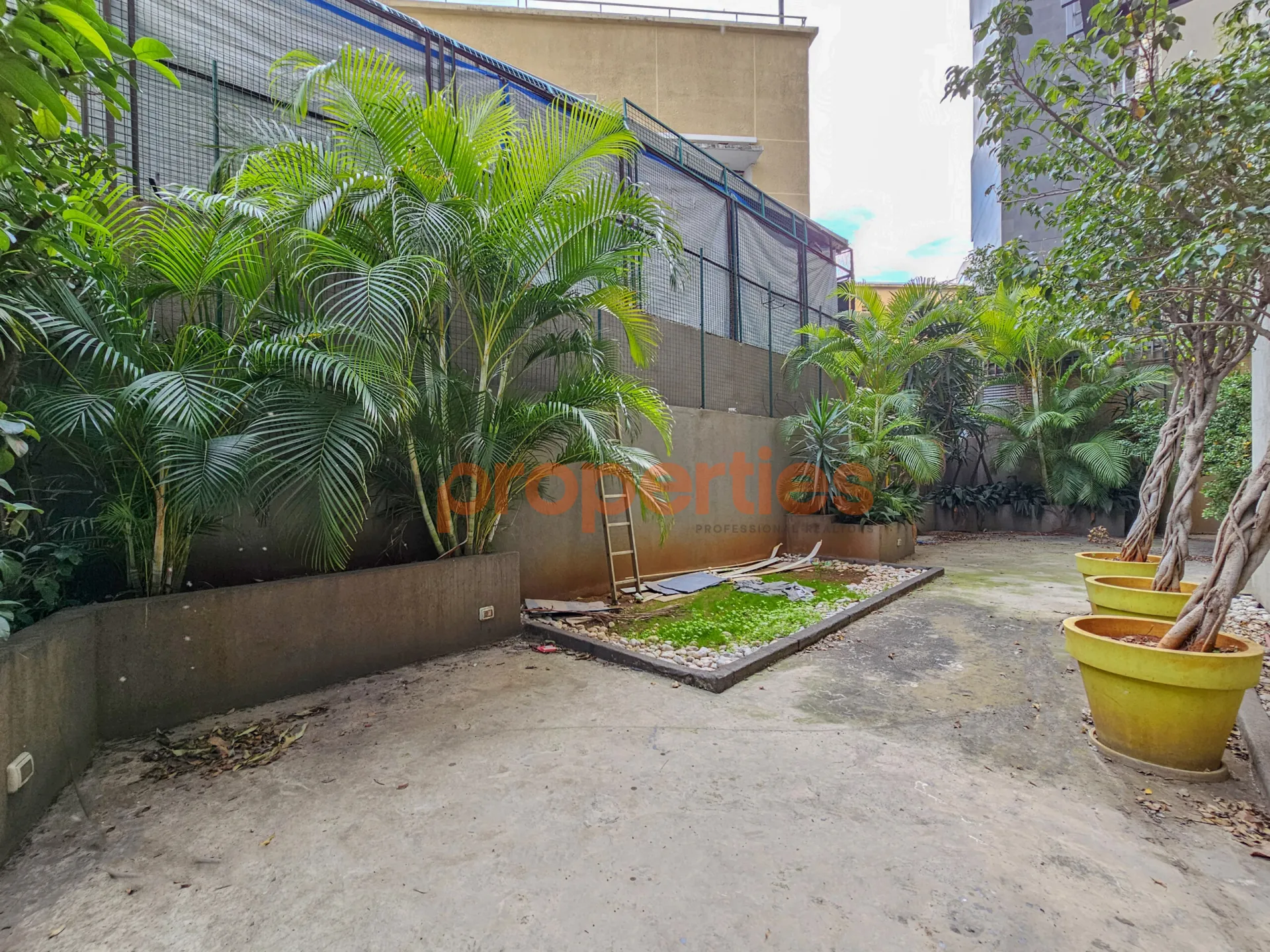Apartment for Sale in Achrafieh