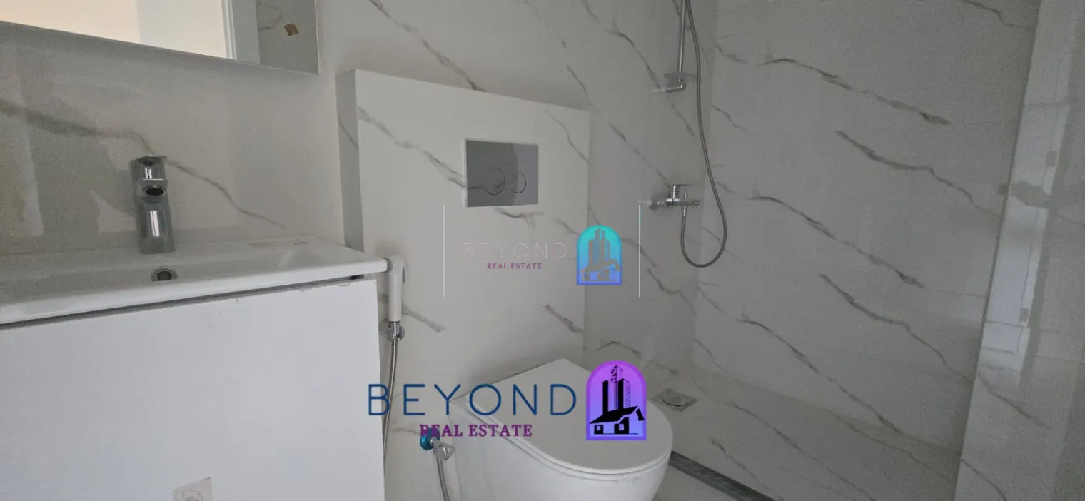 Apartment for rent in Spears, Bayrut, Lebanon