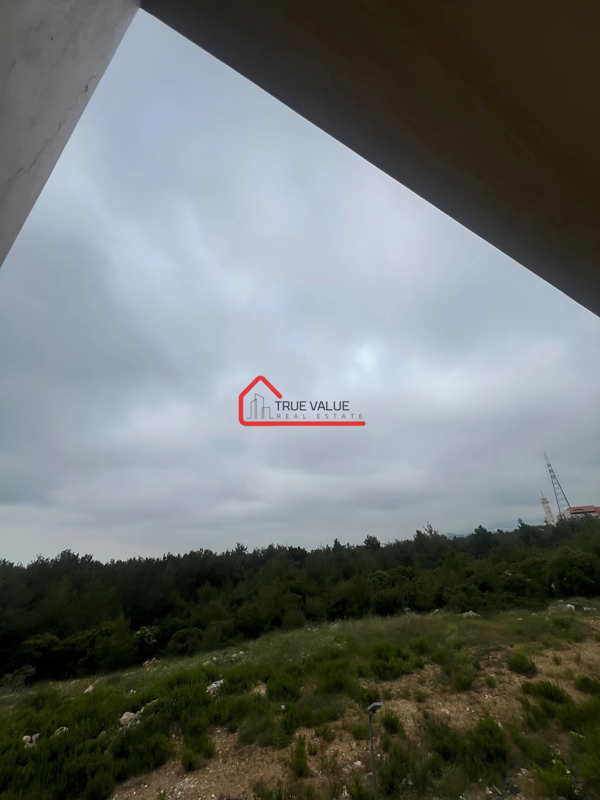 Apartment for sale in Dawhet el hoss, aley, lebanon